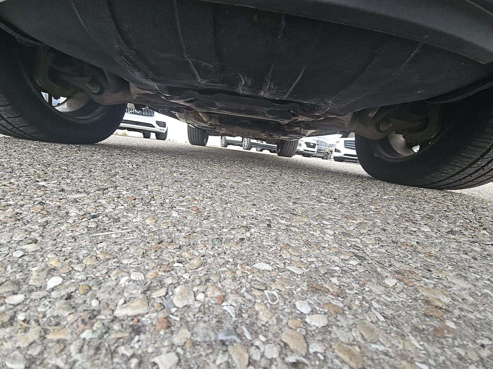 2019 Jeep Grand Cherokee Overland RWD