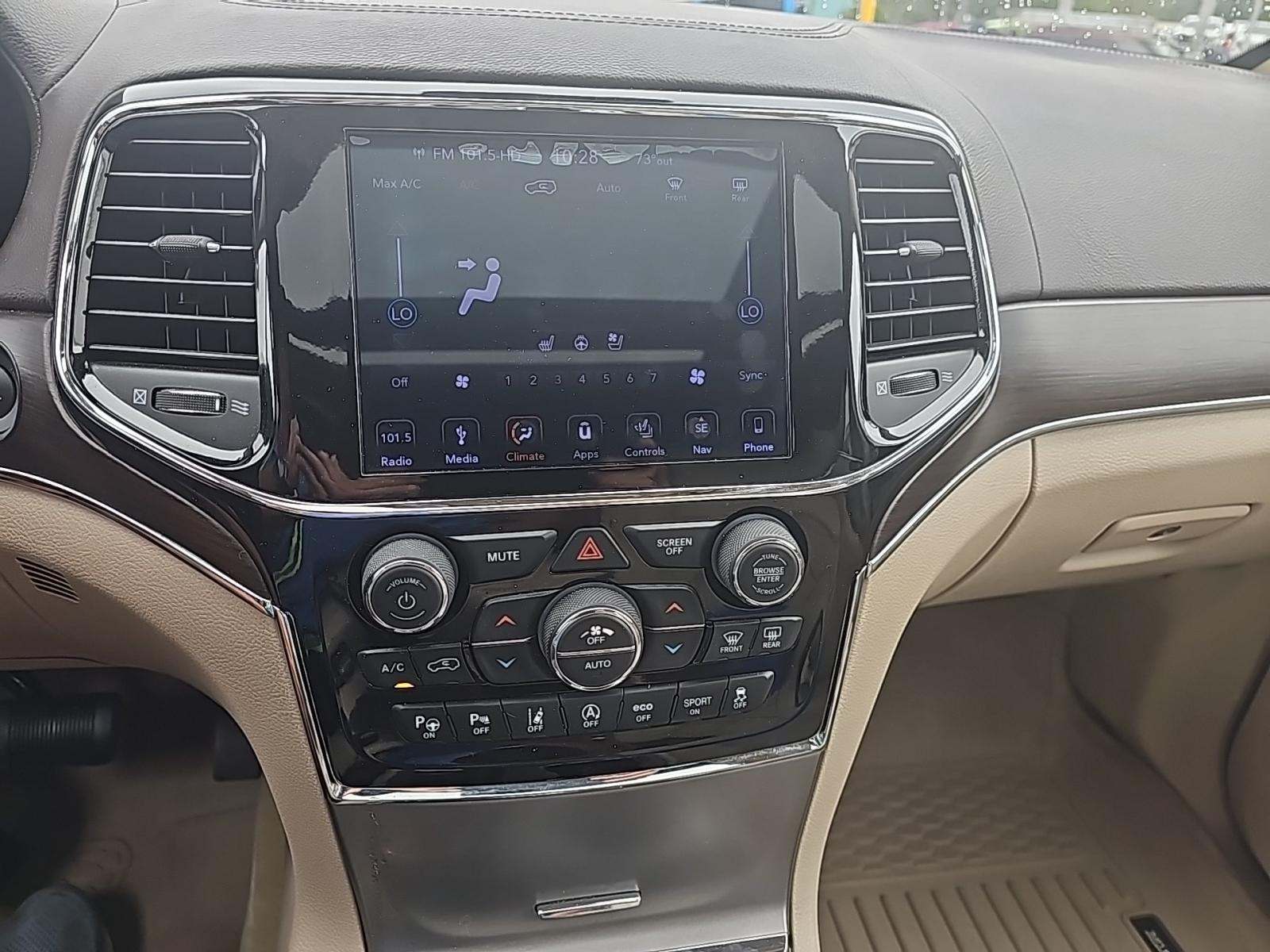 2019 Jeep Grand Cherokee Overland RWD