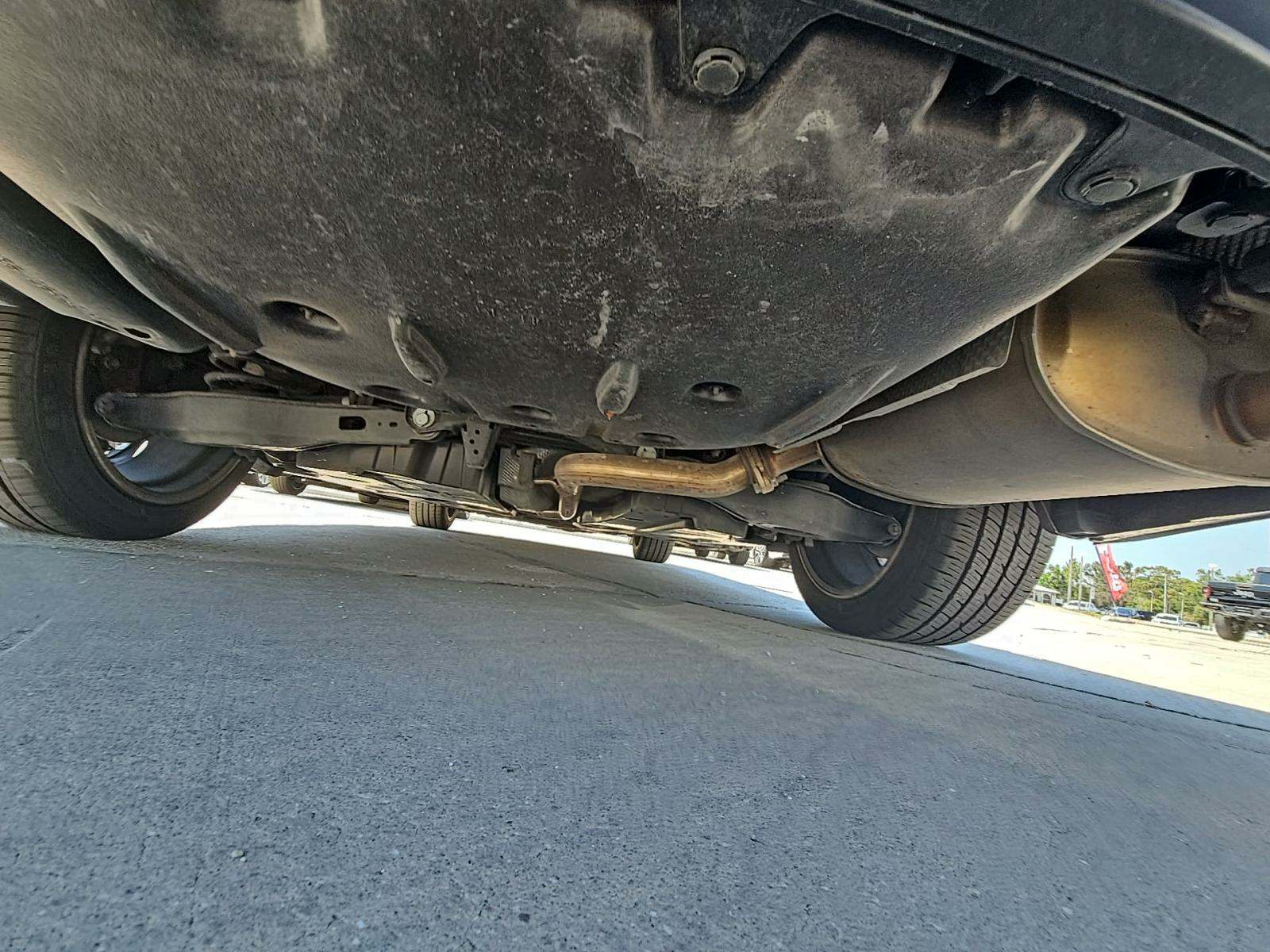 2022 Toyota Camry SE FWD