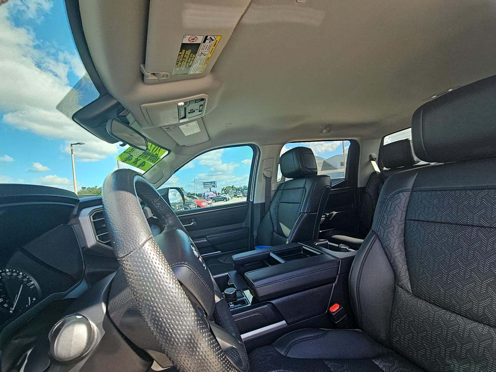 2024 Toyota Tundra SR5 AWD