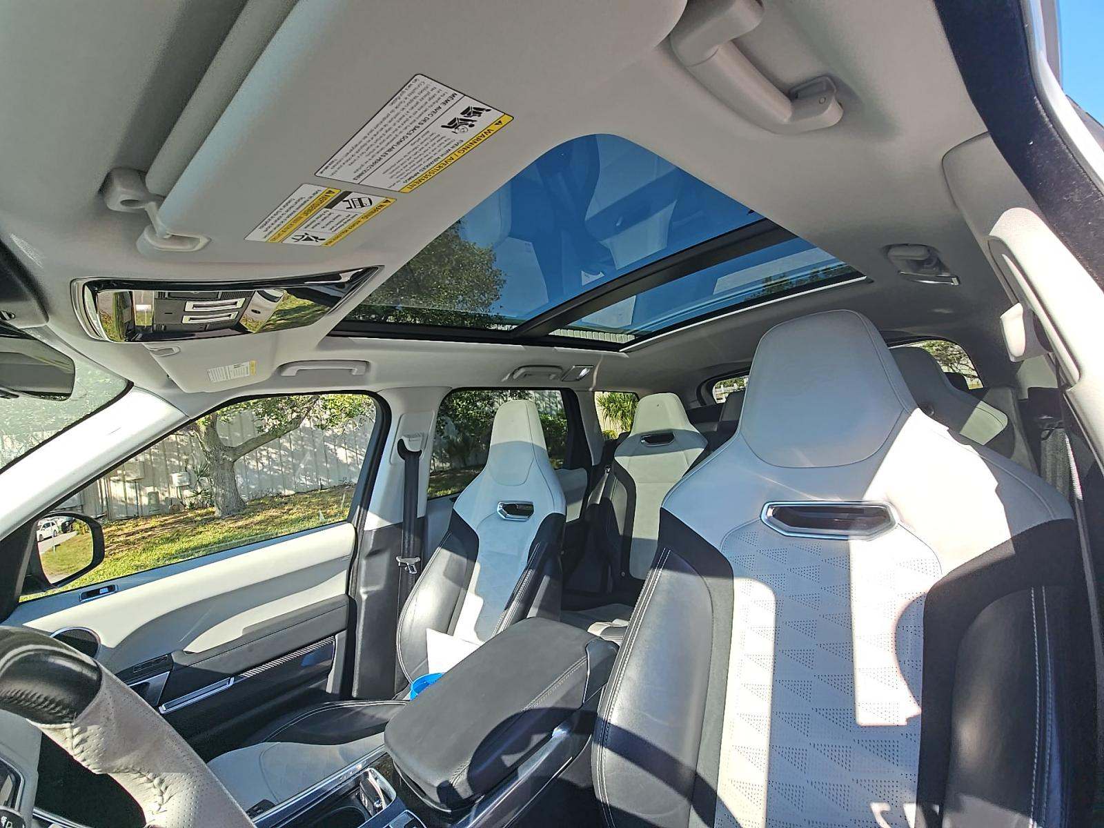 2022 Land Rover Range Rover Sport SVR AWD