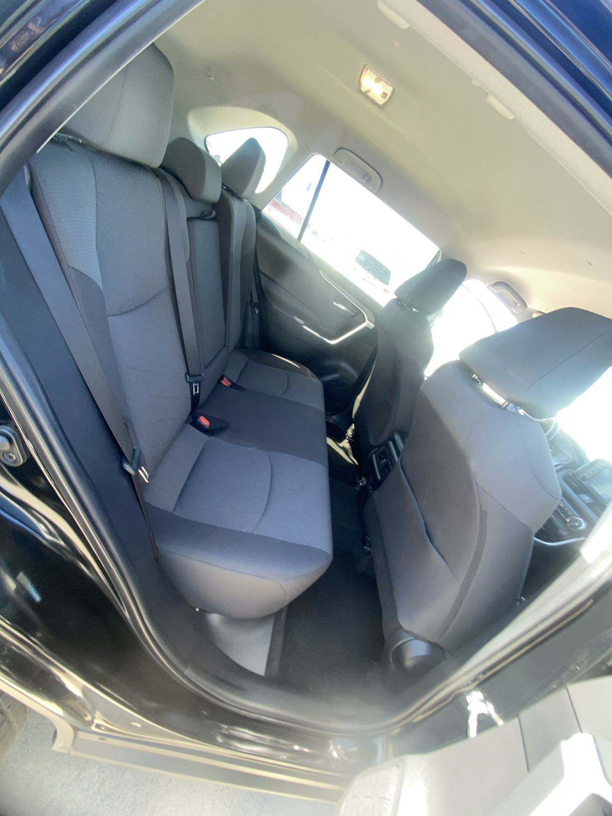 2021 Toyota RAV4 XLE FWD