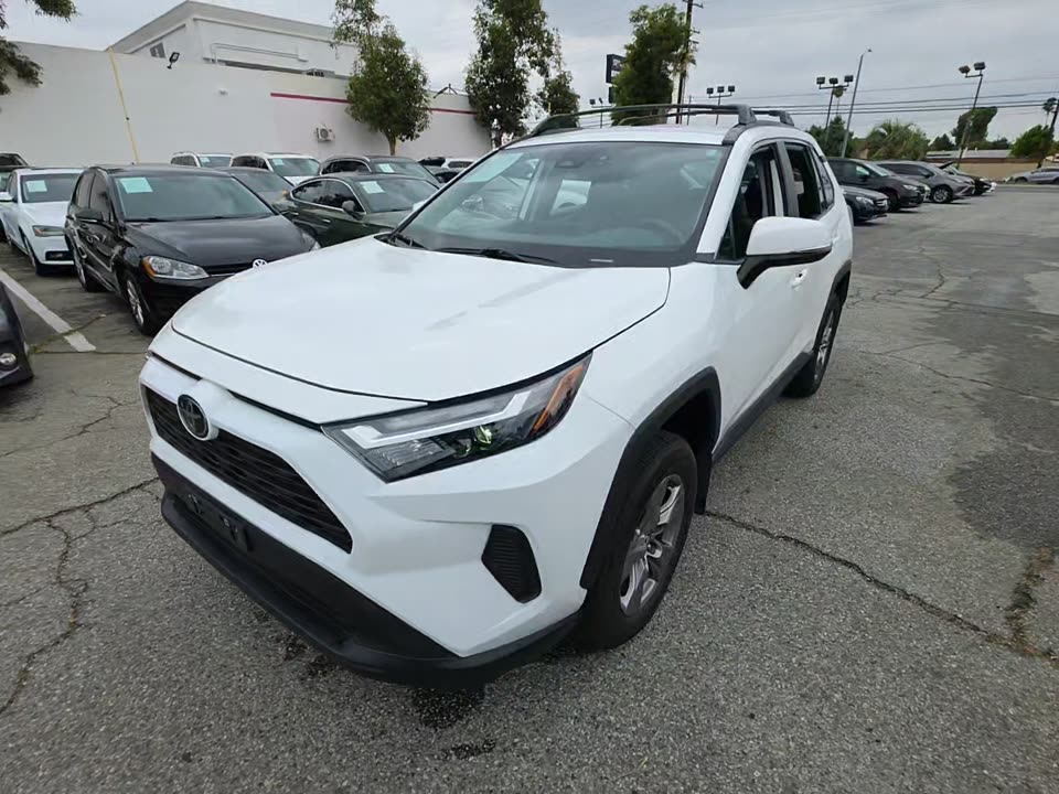 2024 Toyota RAV4 XLE FWD