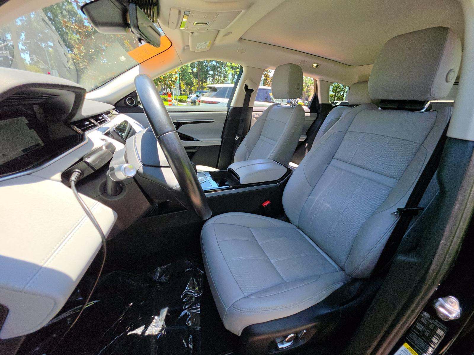 2022 Land Rover Range Rover Evoque SE AWD