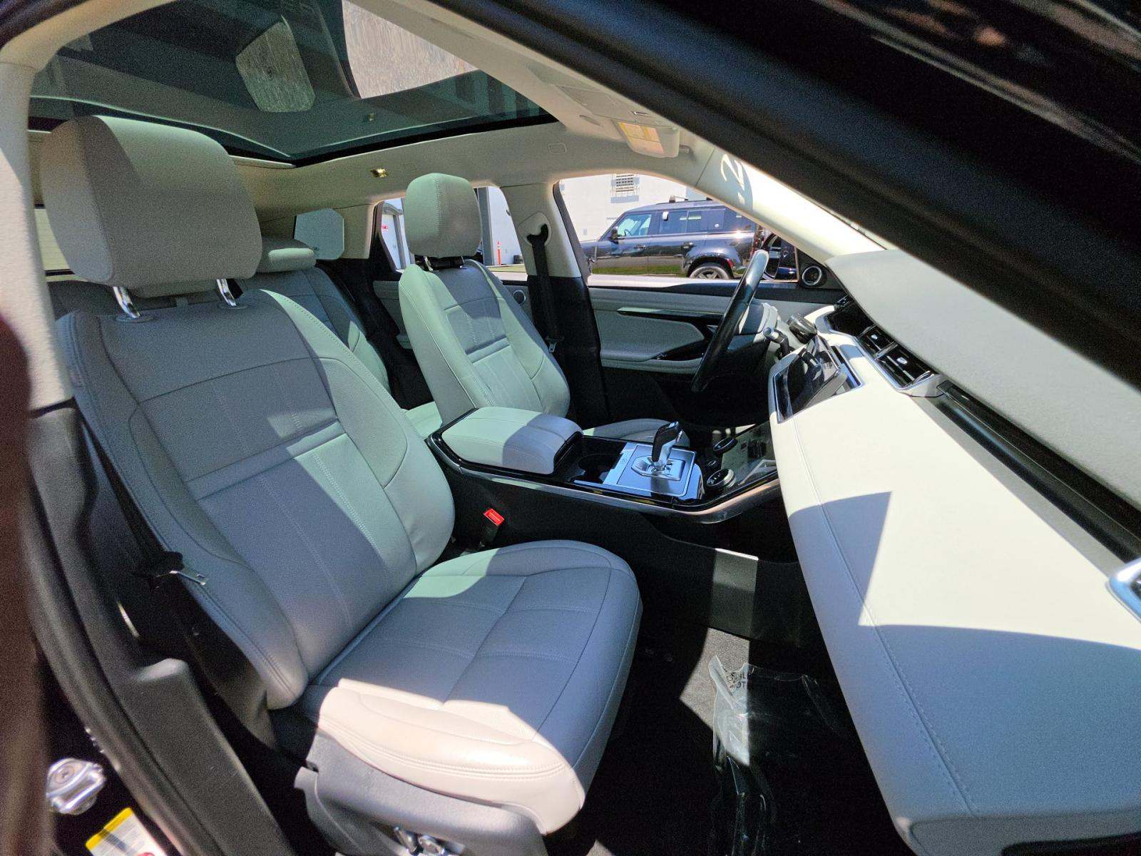 2022 Land Rover Range Rover Evoque SE AWD