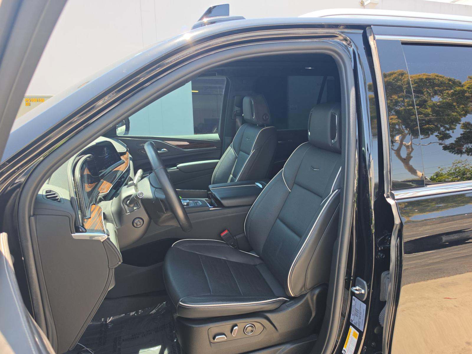 2023 Cadillac Escalade Premium Luxury RWD