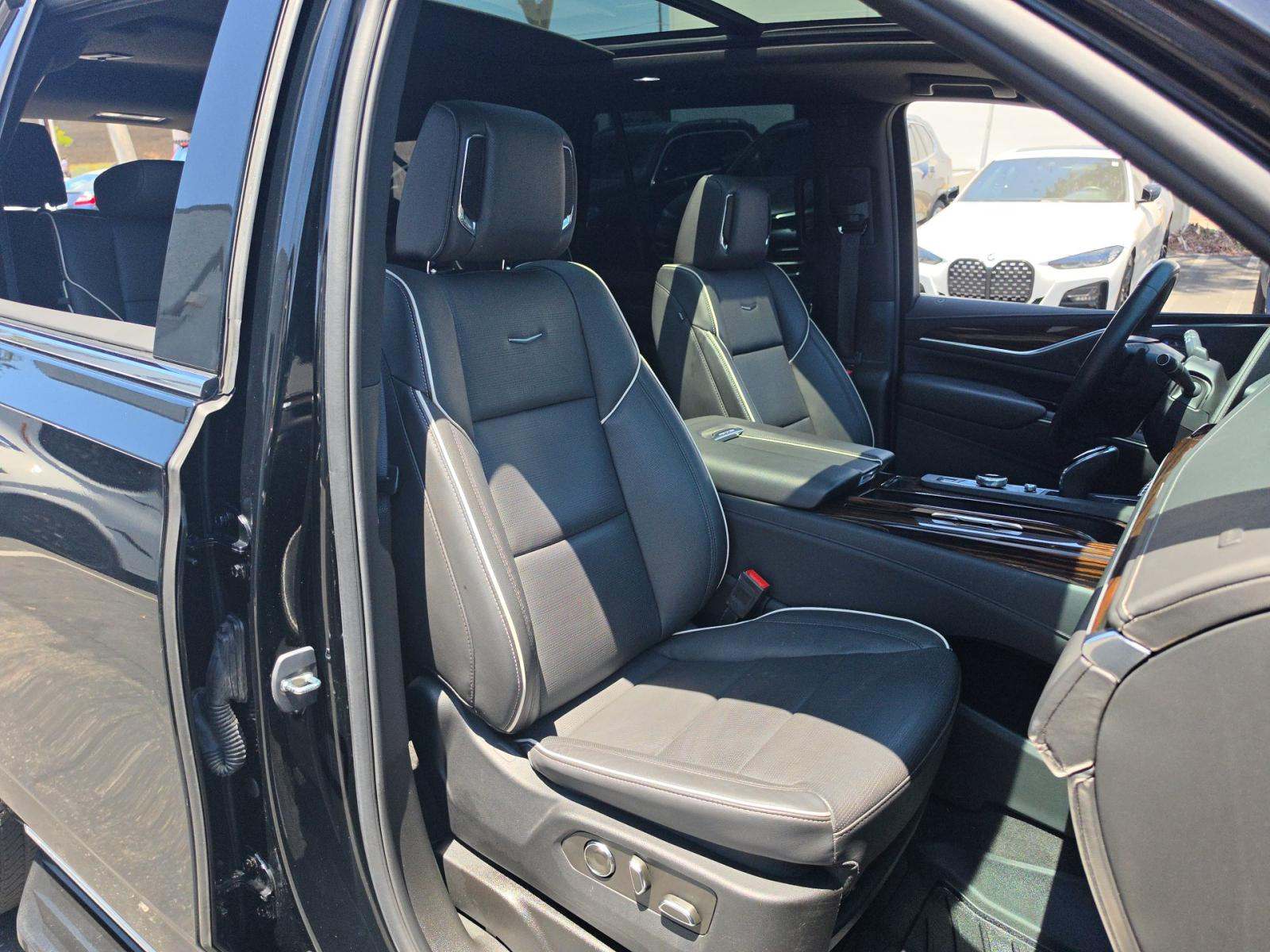 2023 Cadillac Escalade Premium Luxury RWD