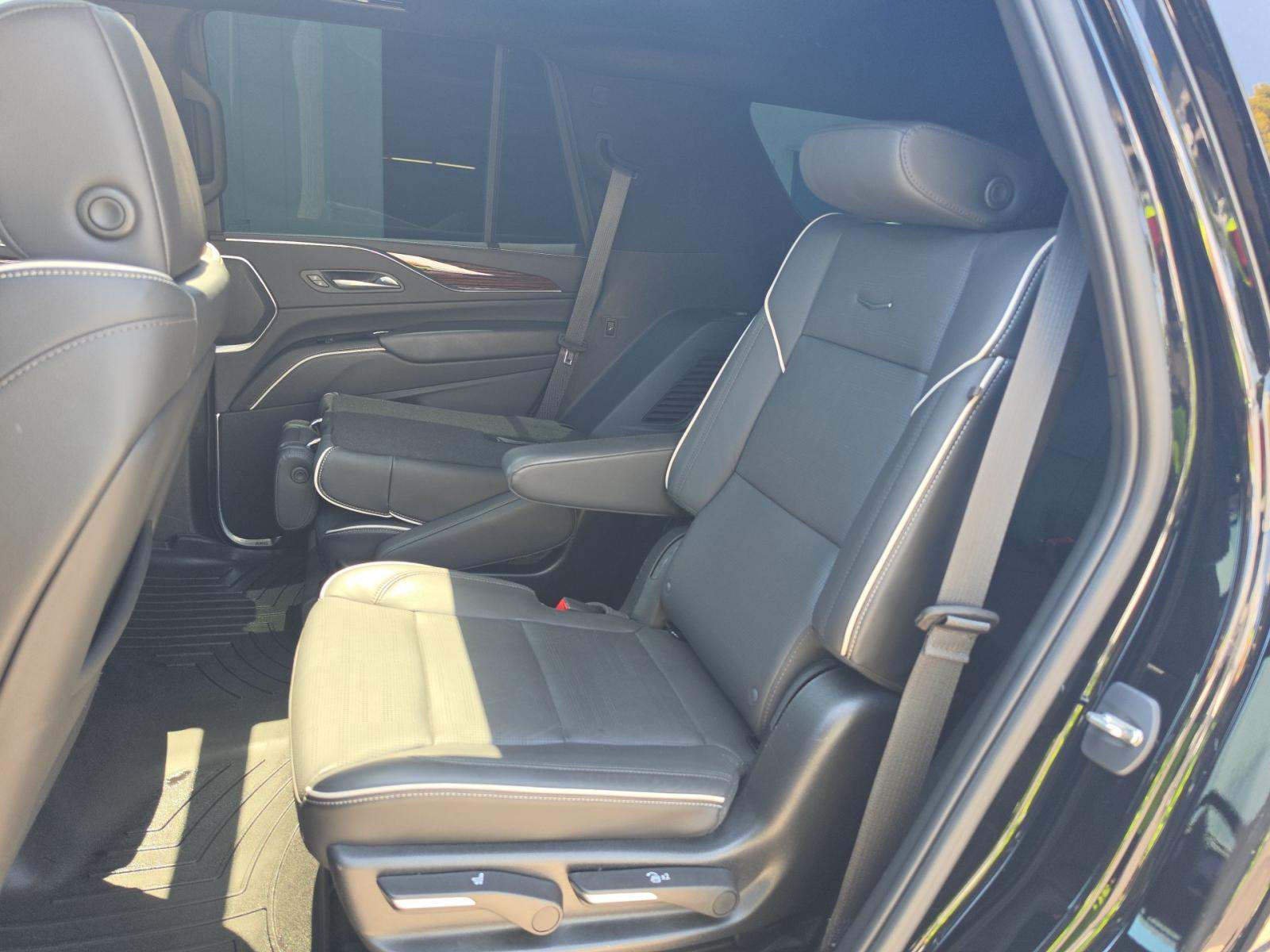 2023 Cadillac Escalade Premium Luxury RWD