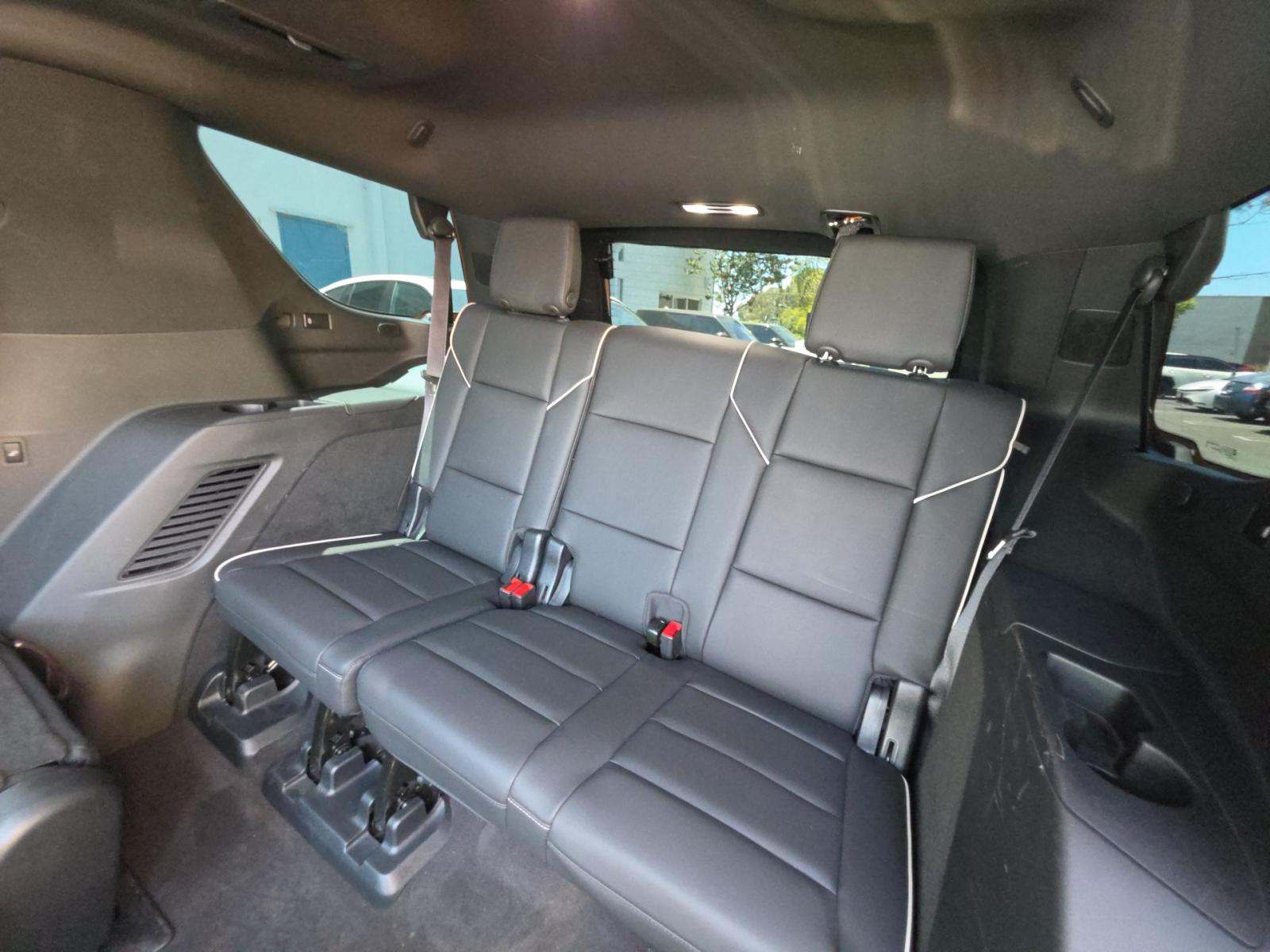2023 Cadillac Escalade Premium Luxury RWD
