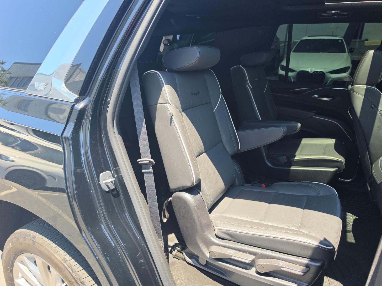 2023 Cadillac Escalade Premium Luxury RWD