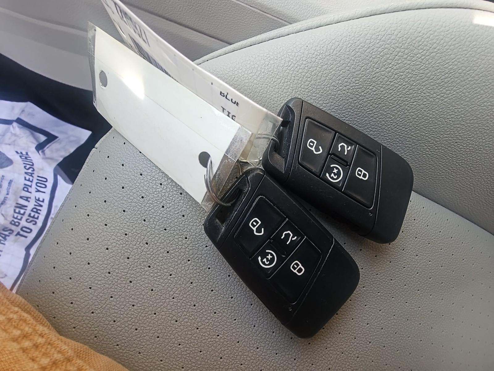 2022 Volkswagen Tiguan 2.0T SE AWD