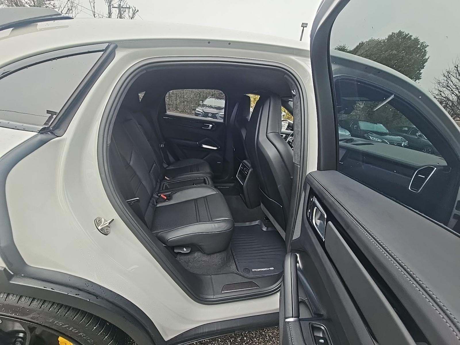 2022 Porsche Cayenne Turbo GT AWD