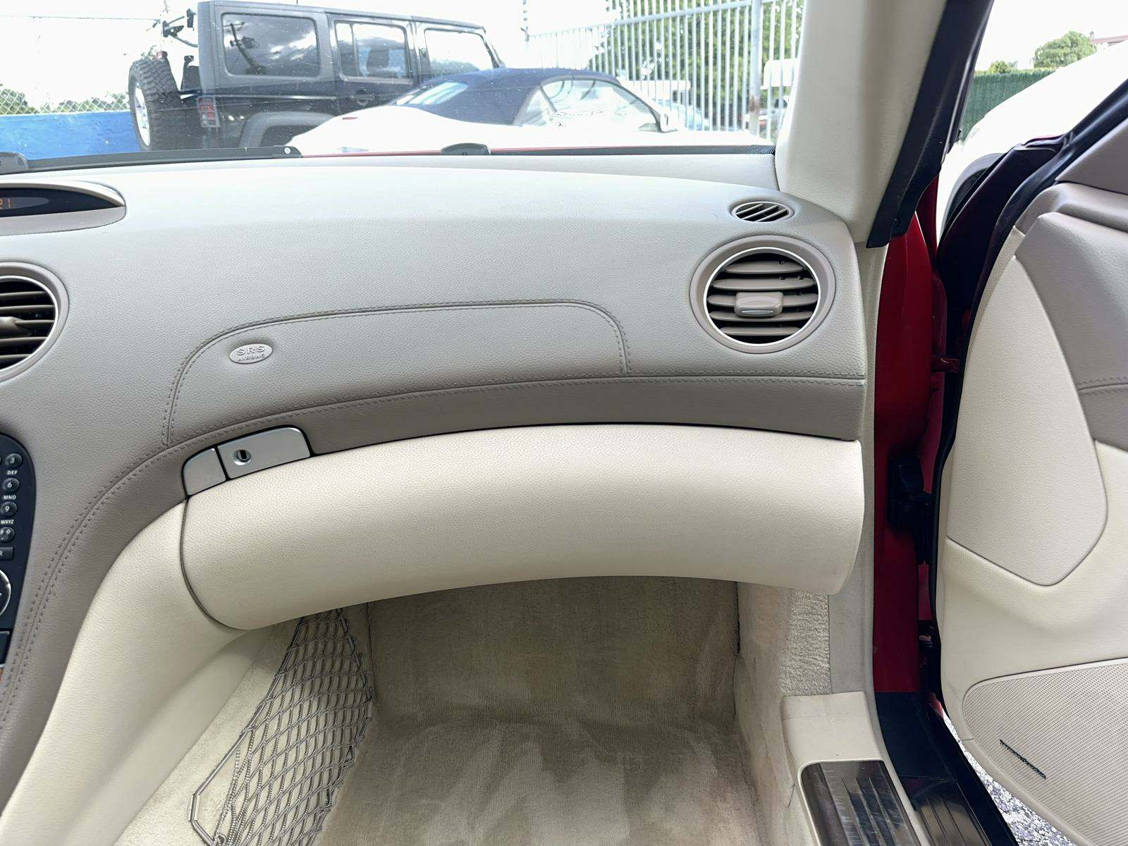 2011 Mercedes-Benz SL-Class SL 550 RWD