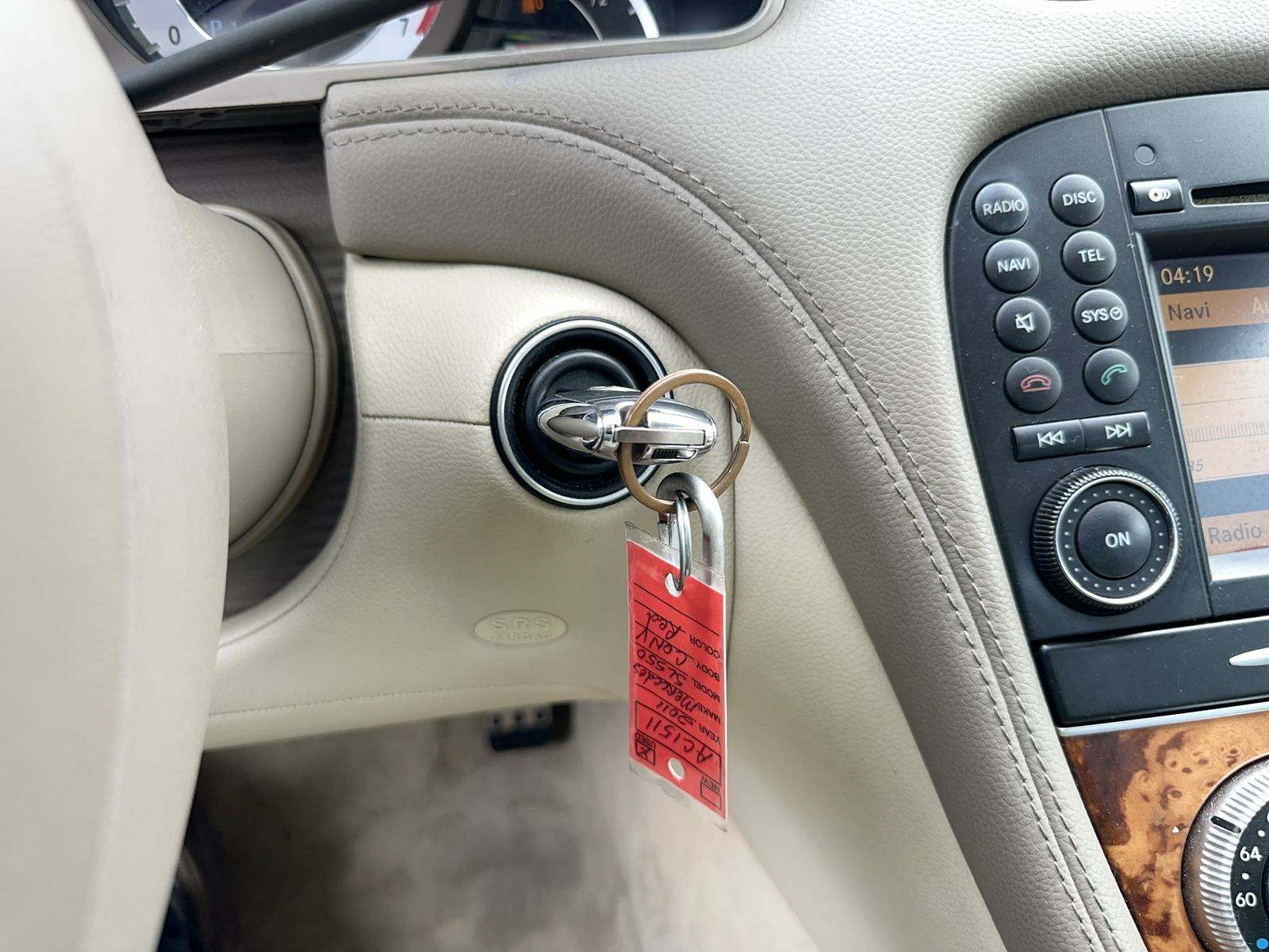 2011 Mercedes-Benz SL-Class SL 550 RWD