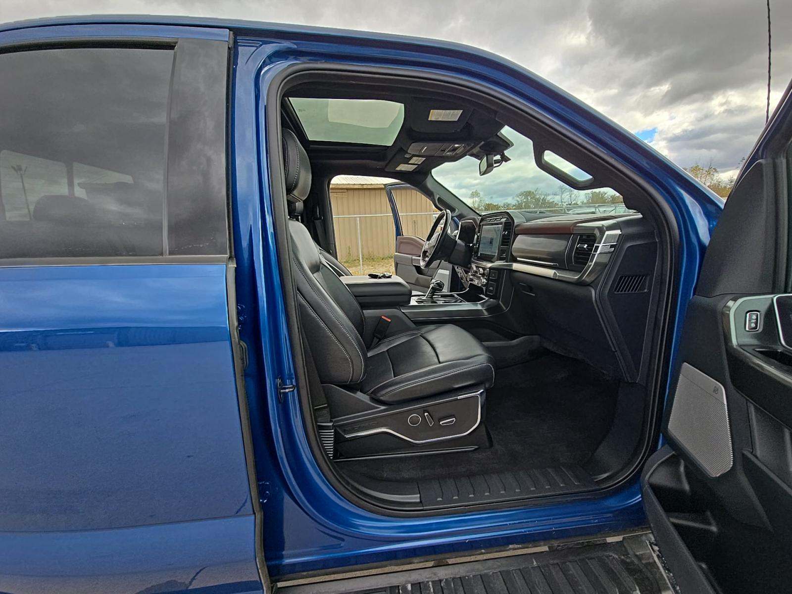 2023 Ford F-150 Lariat AWD