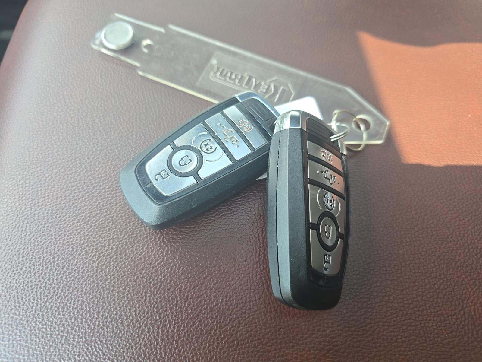 2023 Ford F-150 Lariat AWD