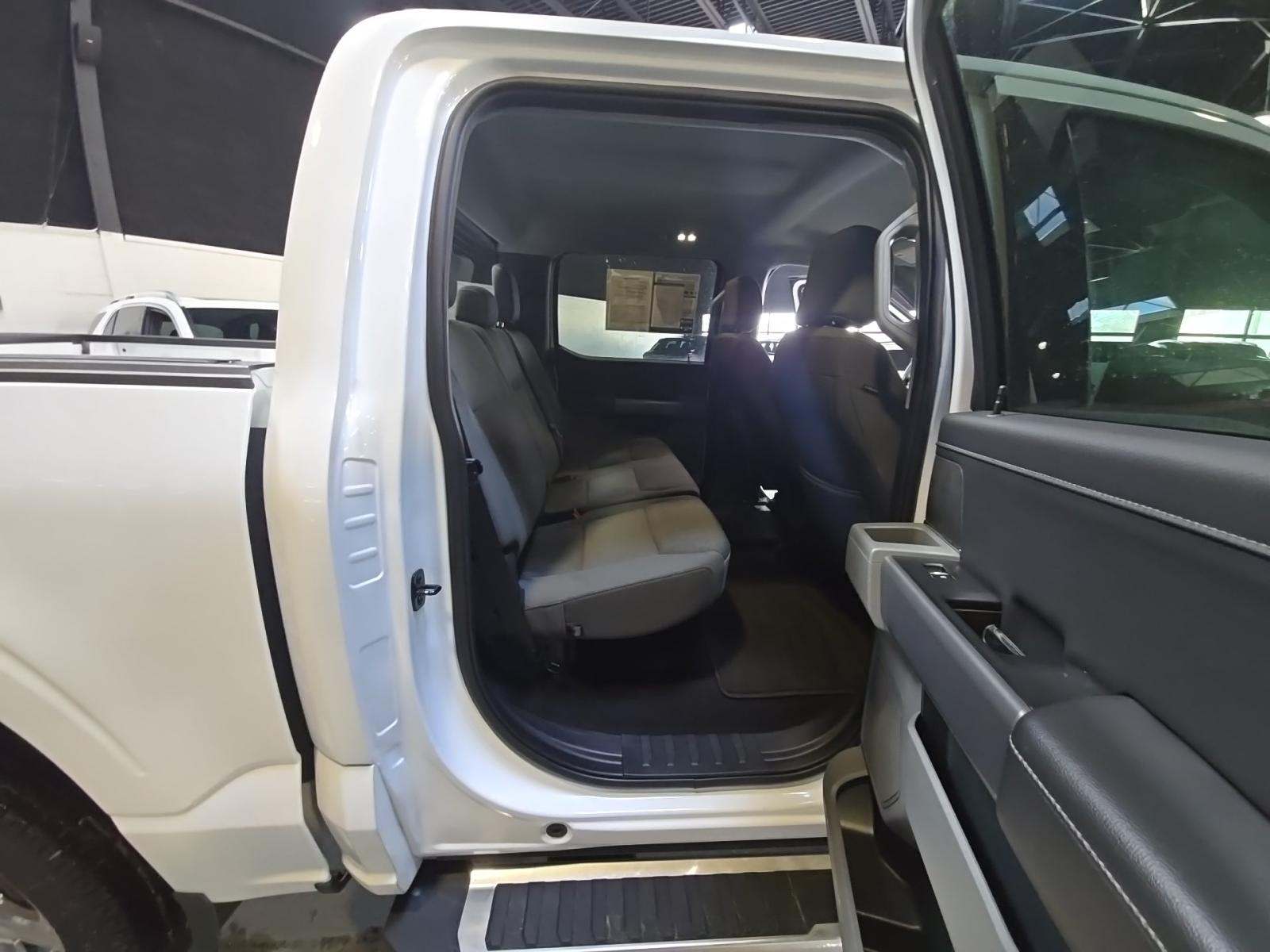 2024 Ford F-150 XLT AWD