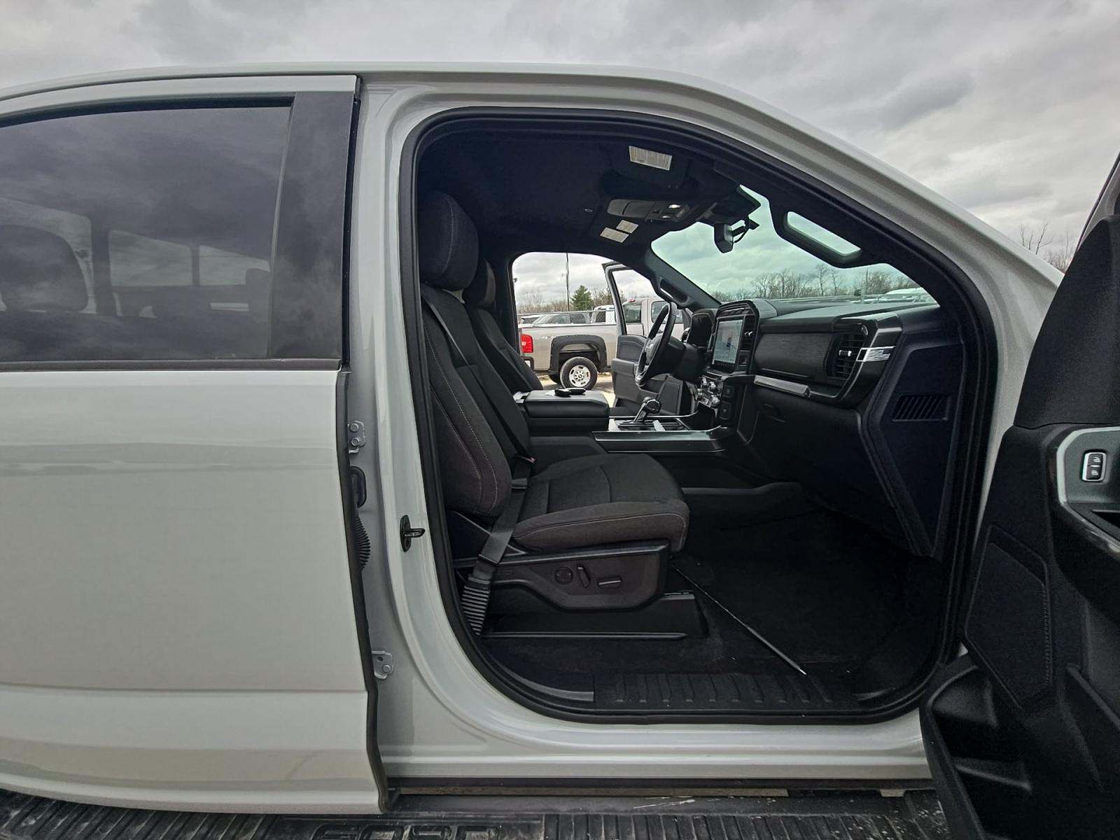 2023 Ford F-150 Hybrid XLT AWD