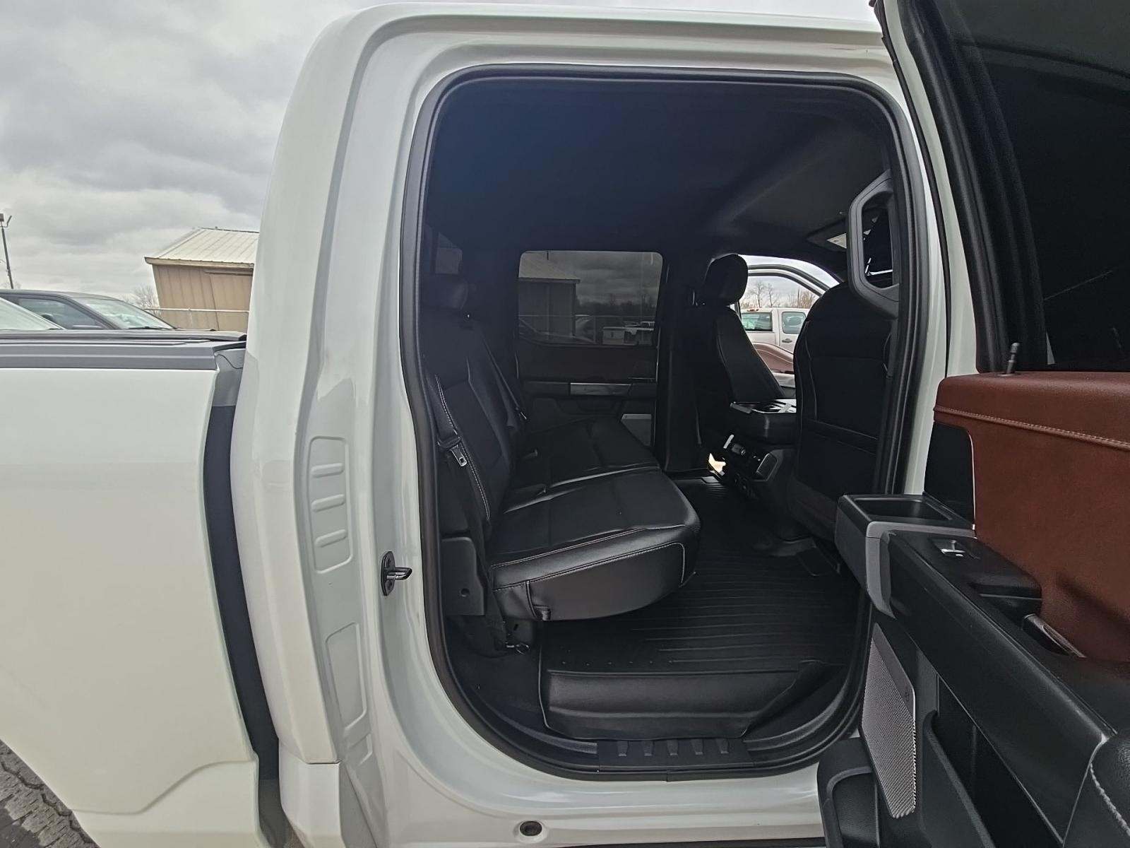 2023 Ford F-150 Lariat AWD