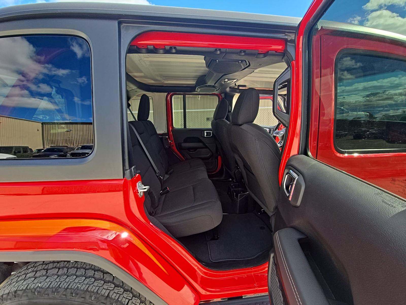 2023 Jeep Wrangler Sahara AWD