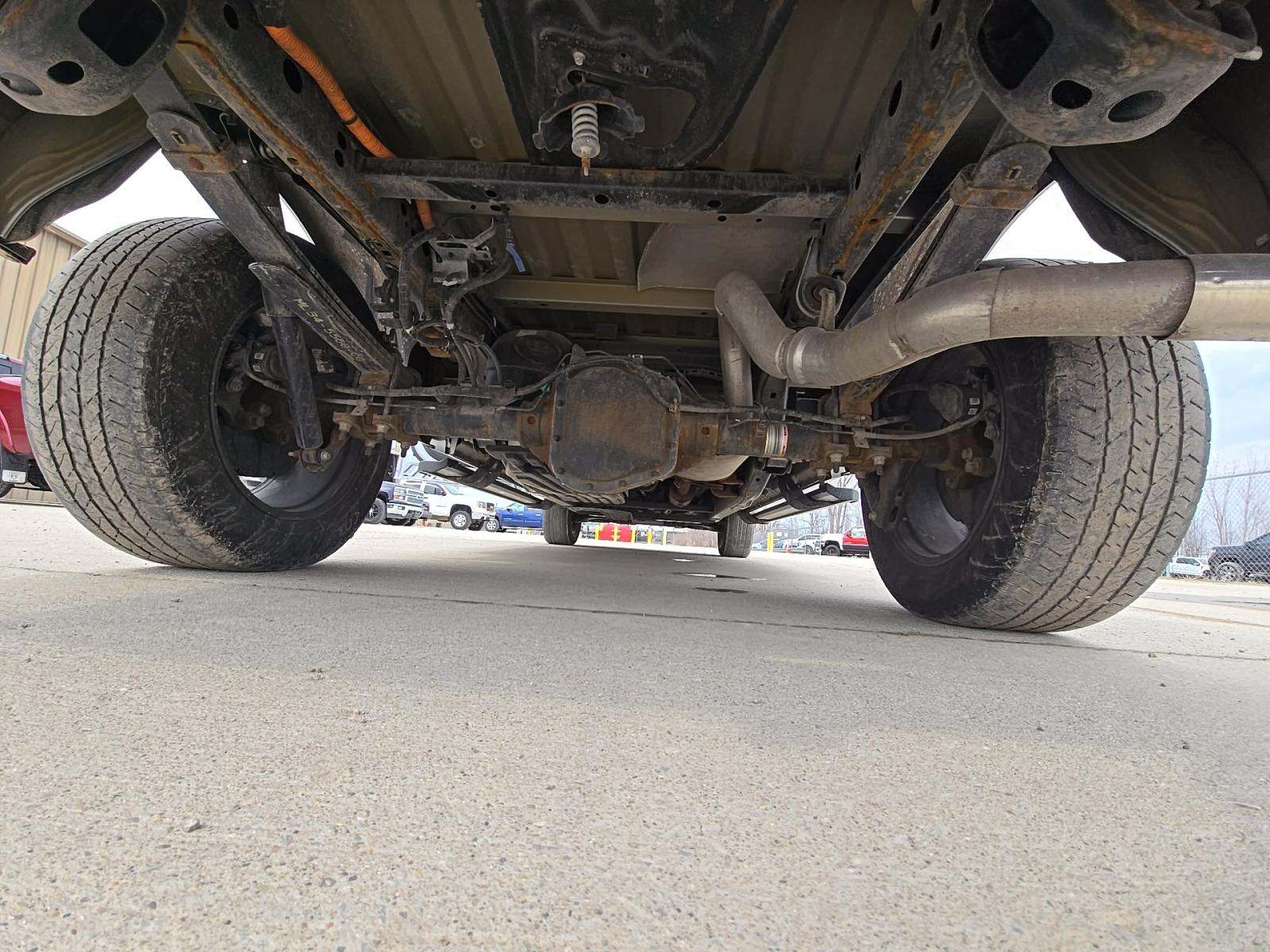 2023 Ford F-150 Lariat AWD