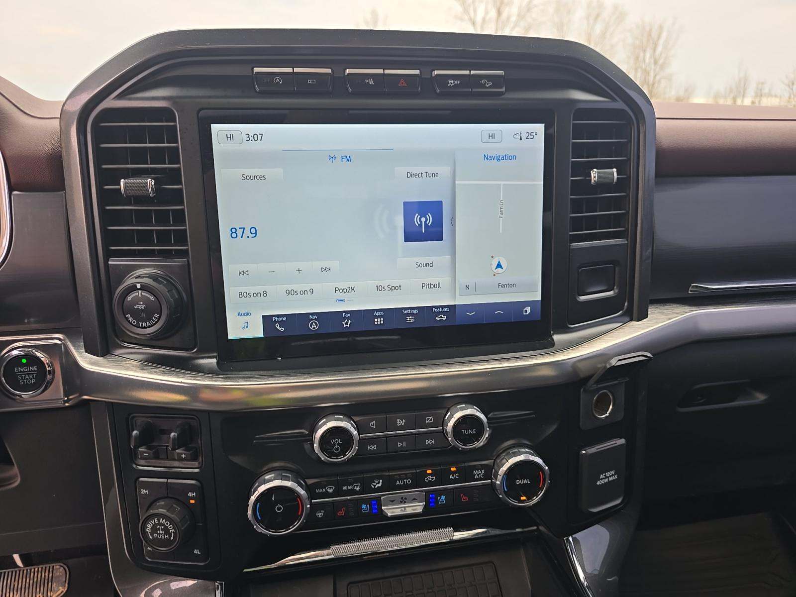 2023 Ford F-150 Lariat AWD