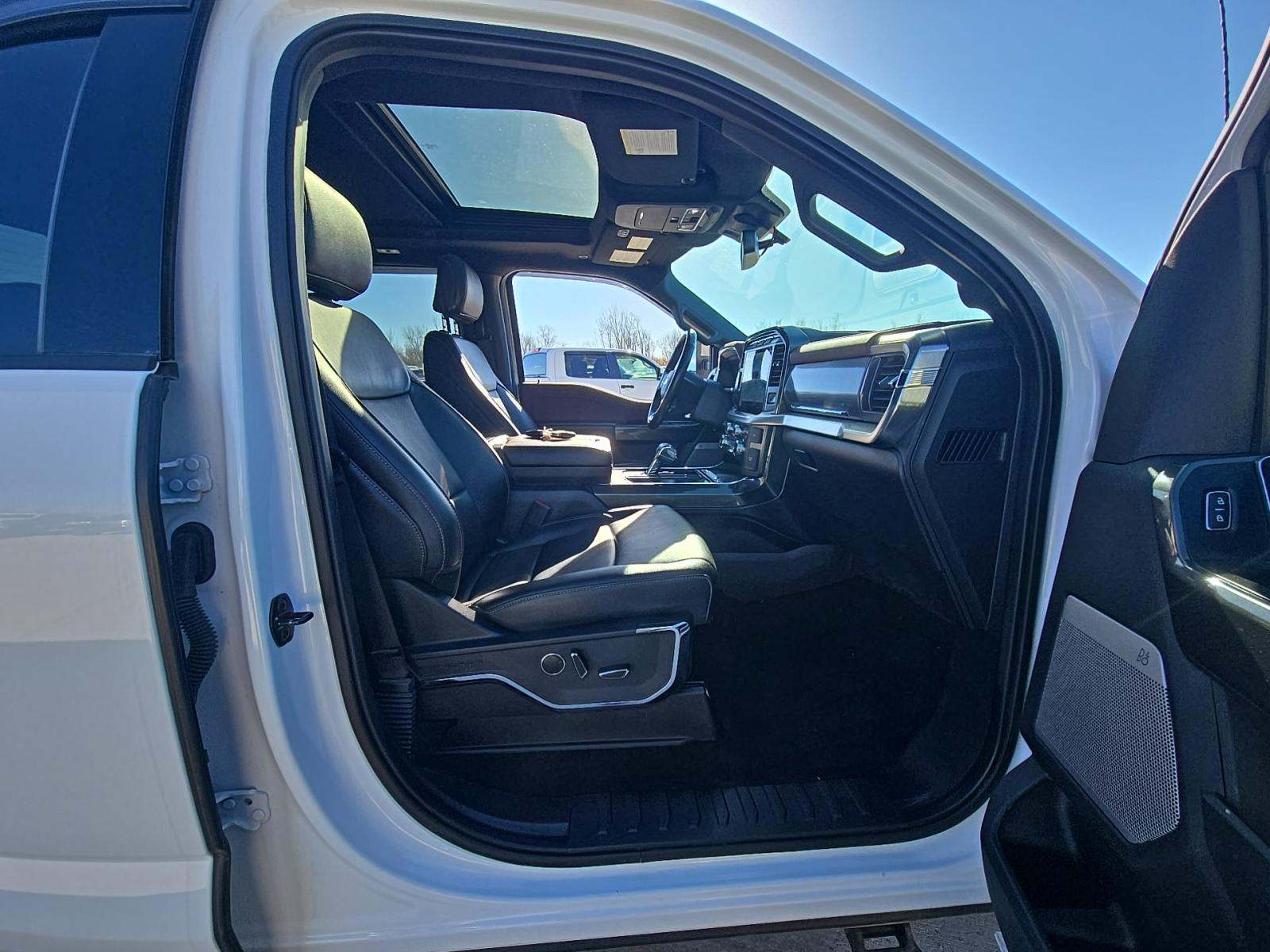 2022 Ford F-150 Hybrid Lariat AWD