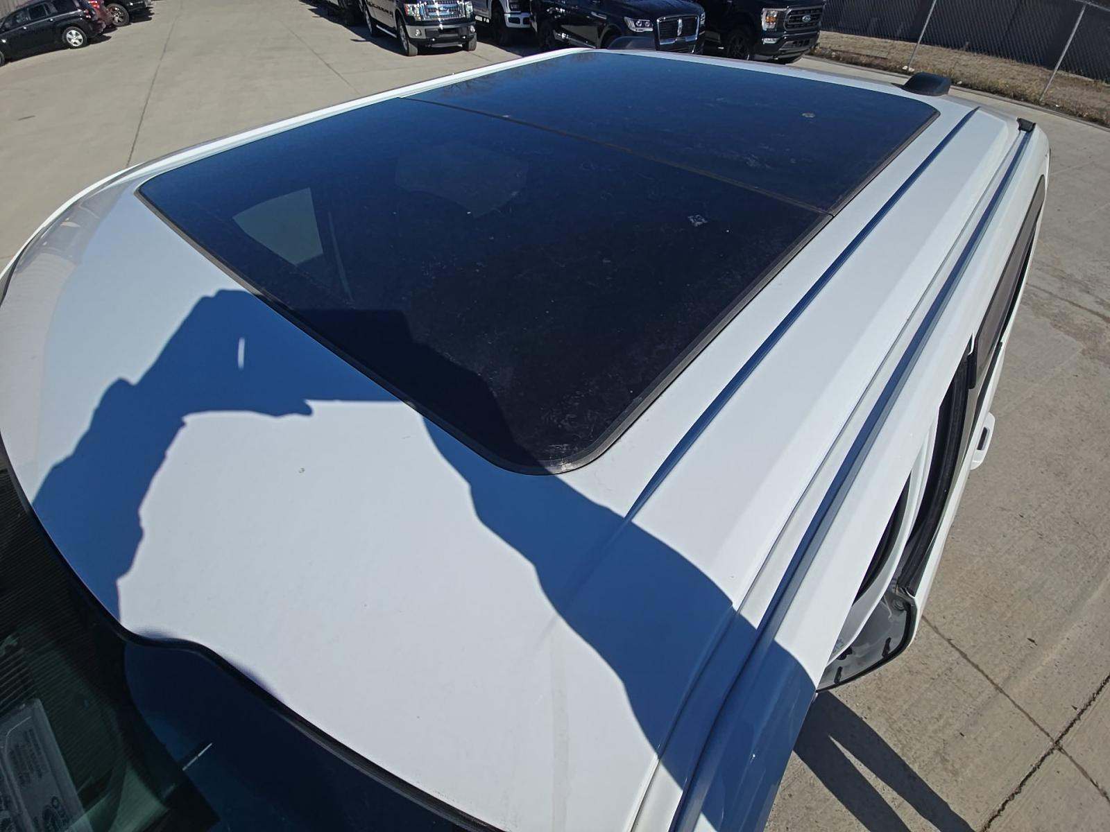 2022 Ford F-150 Hybrid Lariat AWD