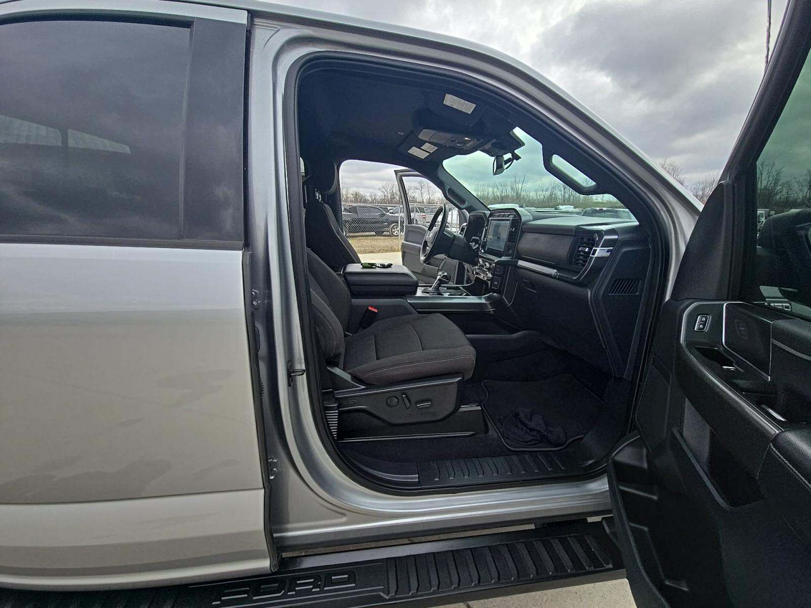 2023 Ford F-150 XLT AWD