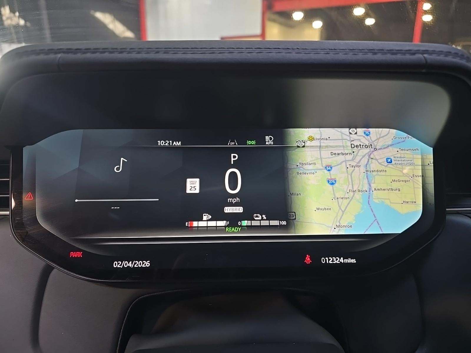 2025 Land Rover Range Rover Plug-In Hybrid SE AWD