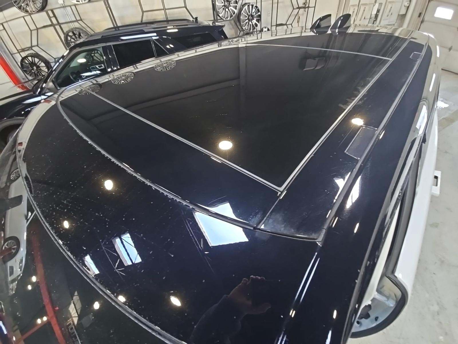 2025 Land Rover Range Rover Plug-In Hybrid SE AWD