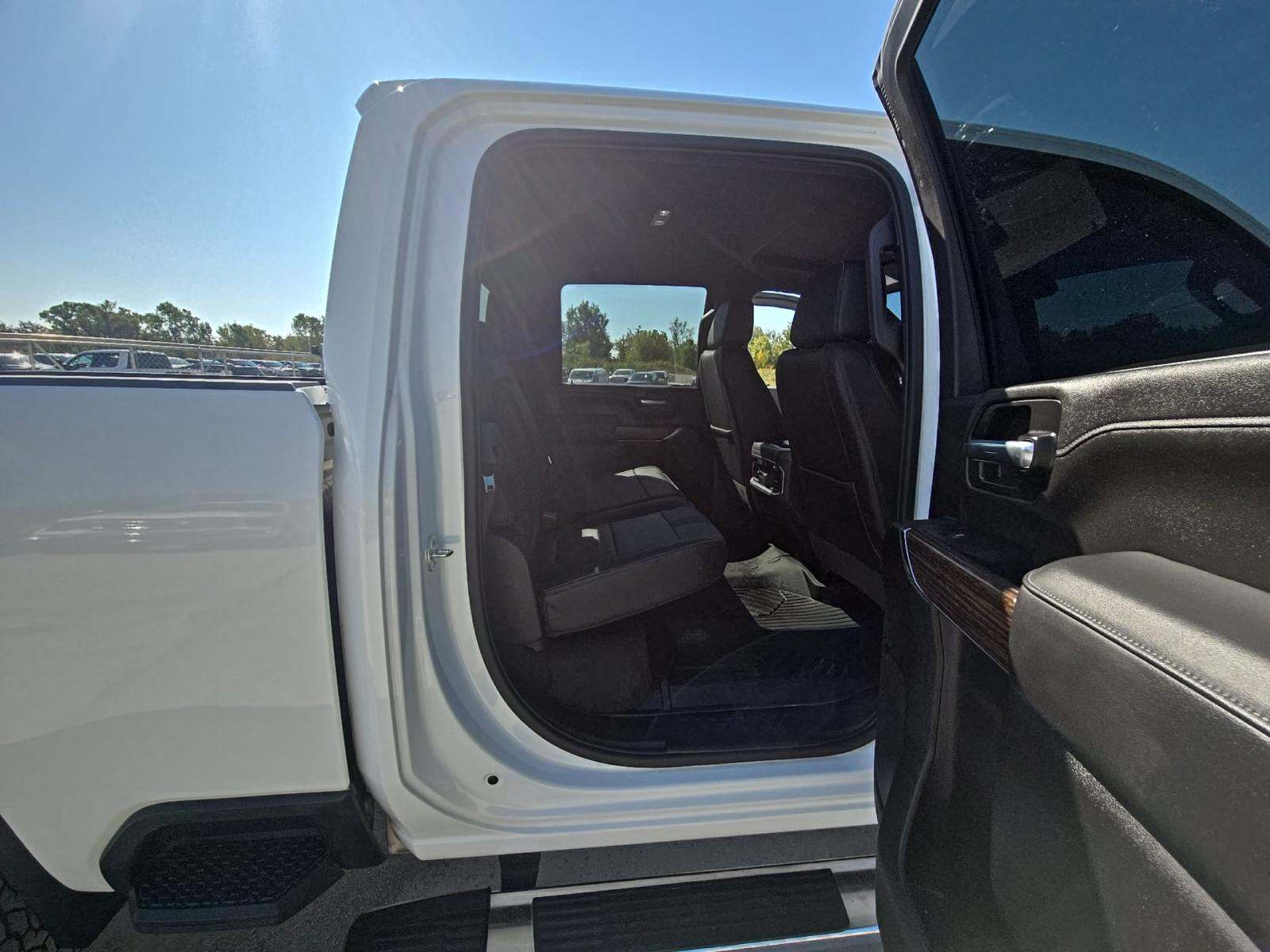 2022 Chevrolet Silverado 3500HD High Country AWD