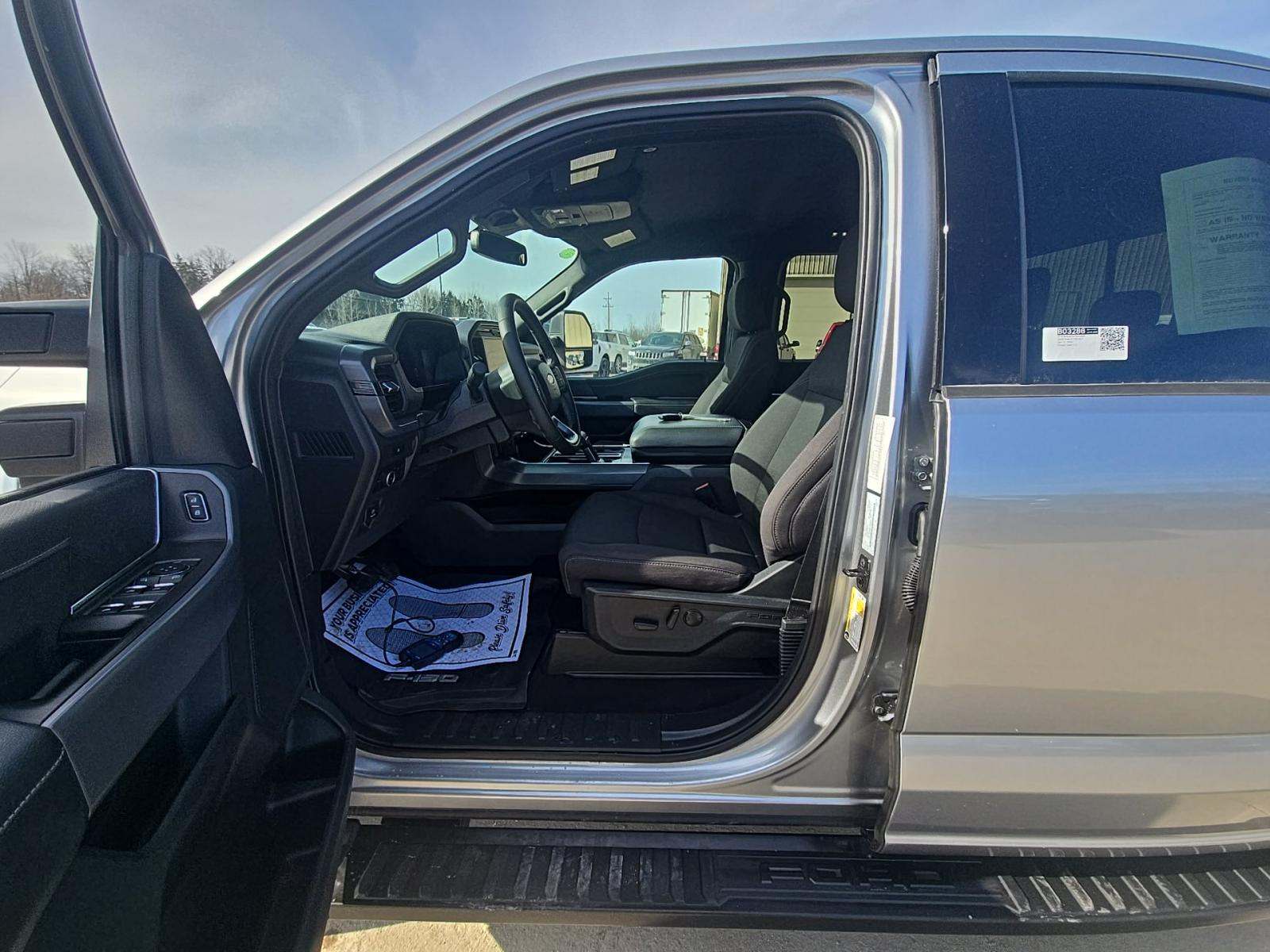 2025 Ford F-150 XLT AWD