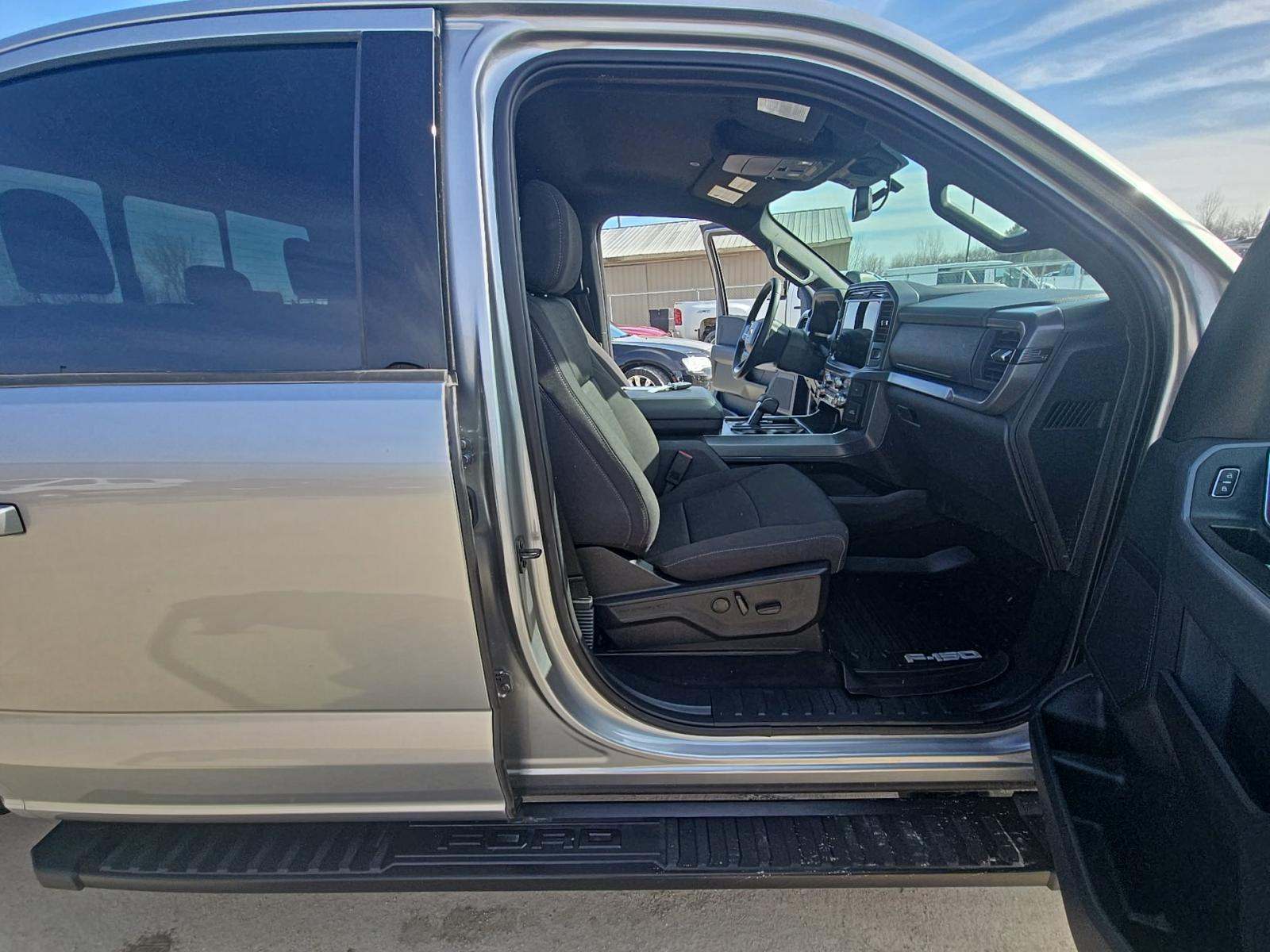 2025 Ford F-150 XLT AWD