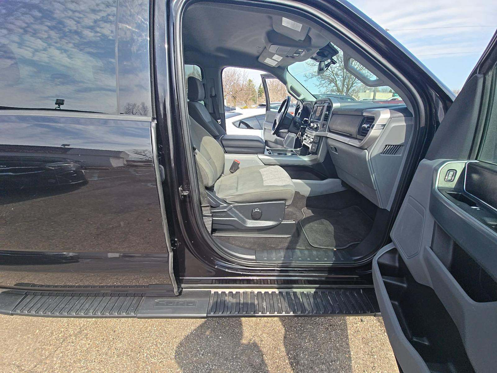 2023 Ford F-150 XLT AWD