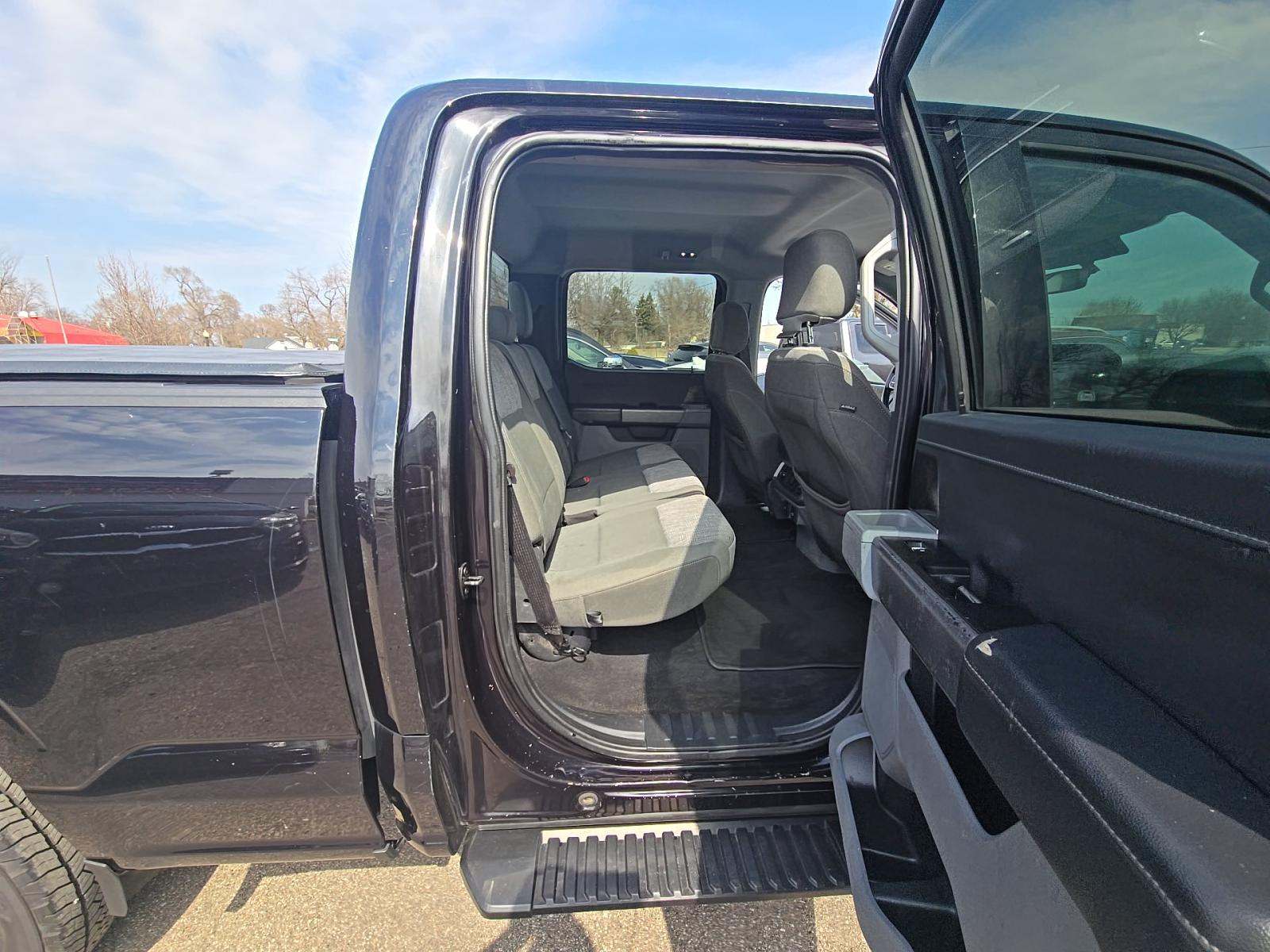 2023 Ford F-150 XLT AWD