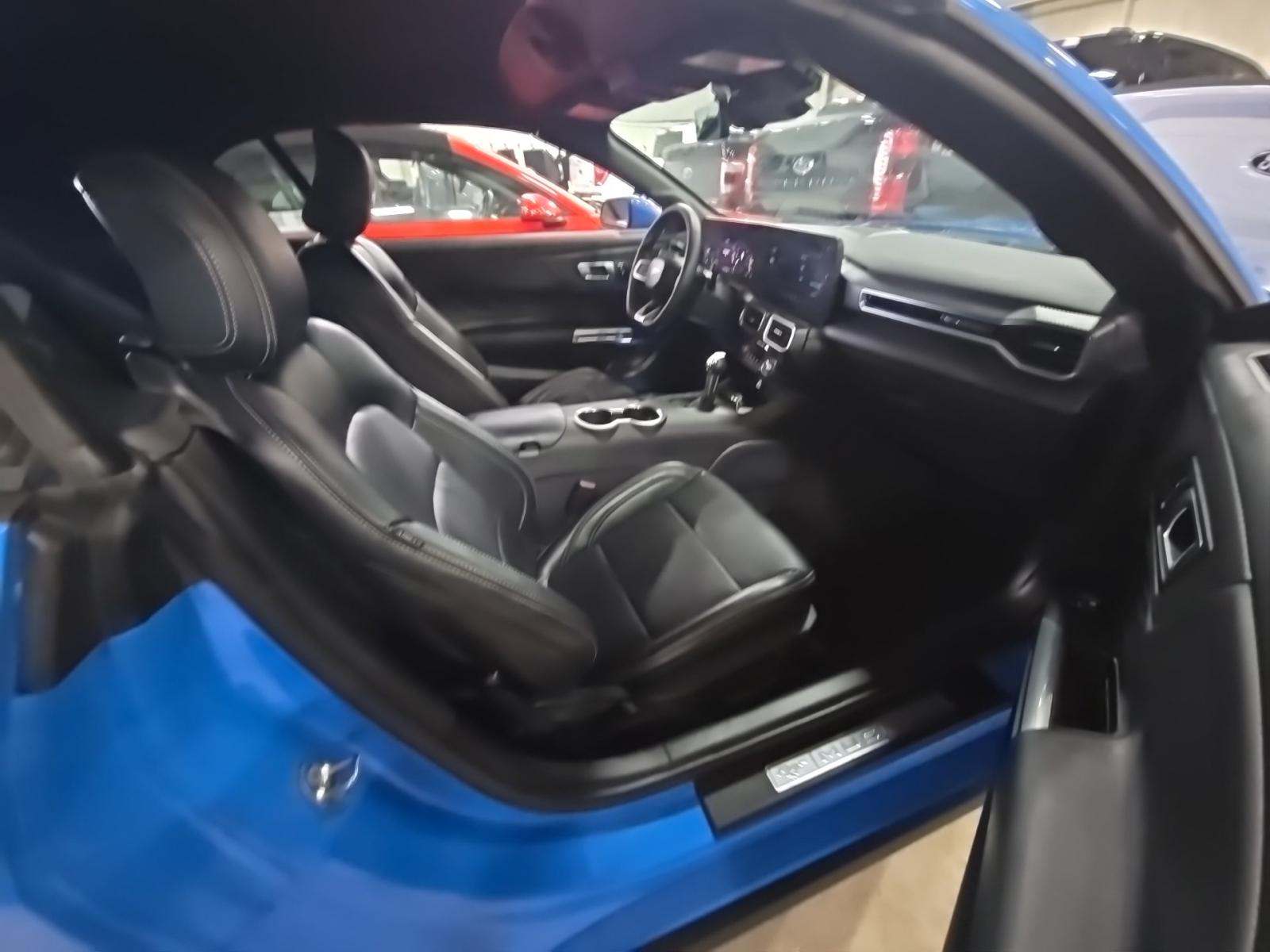 2025 Ford Mustang EcoBoost Premium RWD