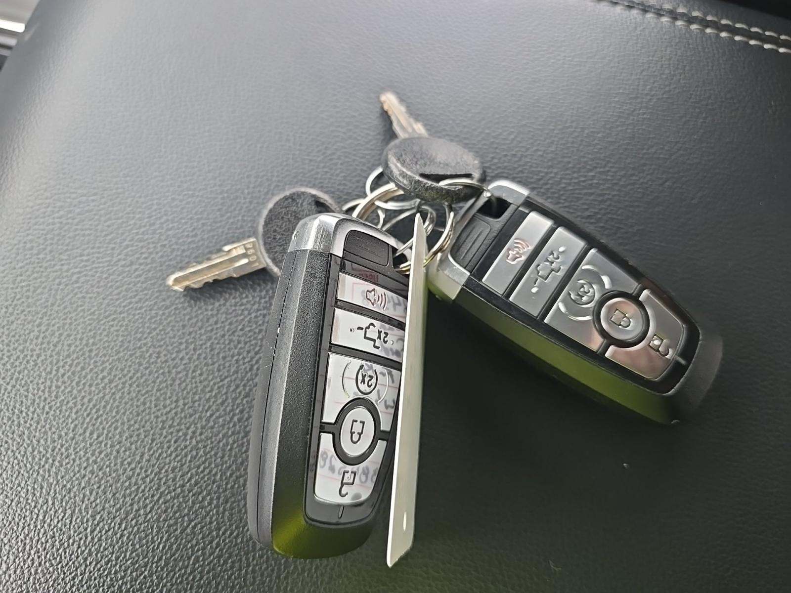 2022 Ford F-150 Lariat AWD