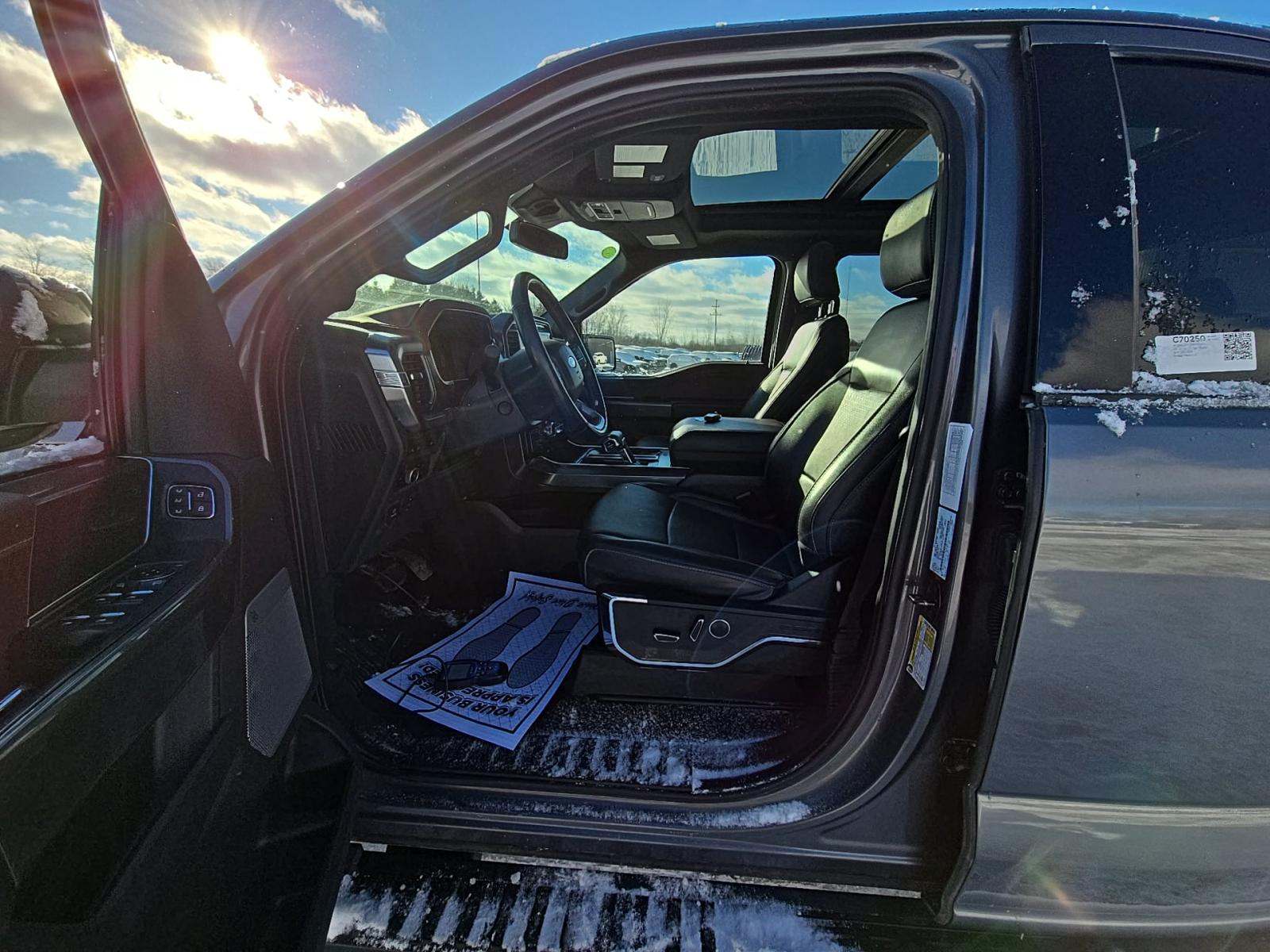 2023 Ford F-150 Lariat AWD