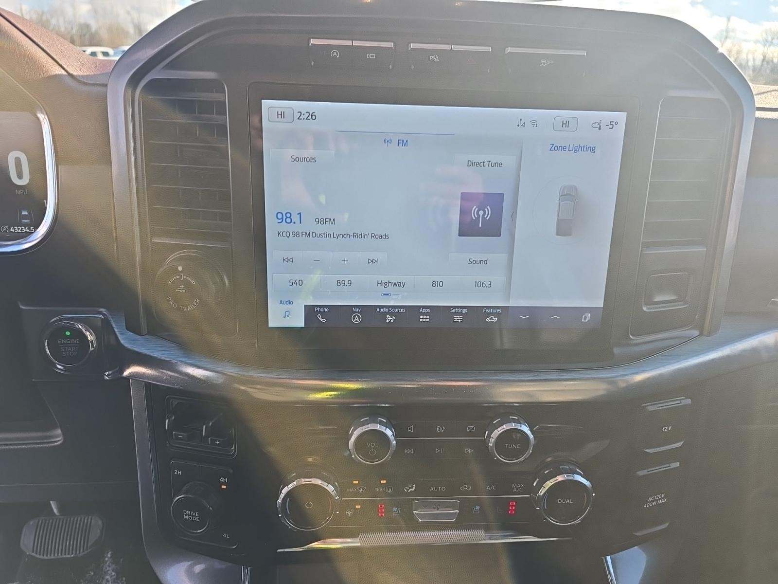 2023 Ford F-150 Lariat AWD