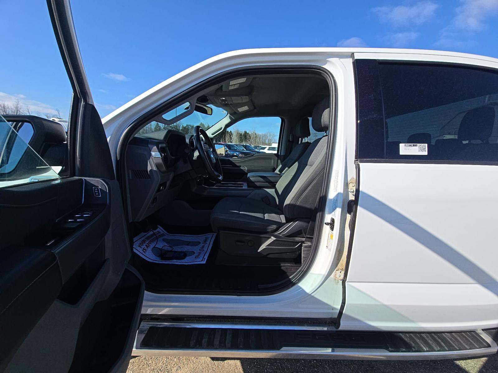 2024 Ford F-150 XLT AWD