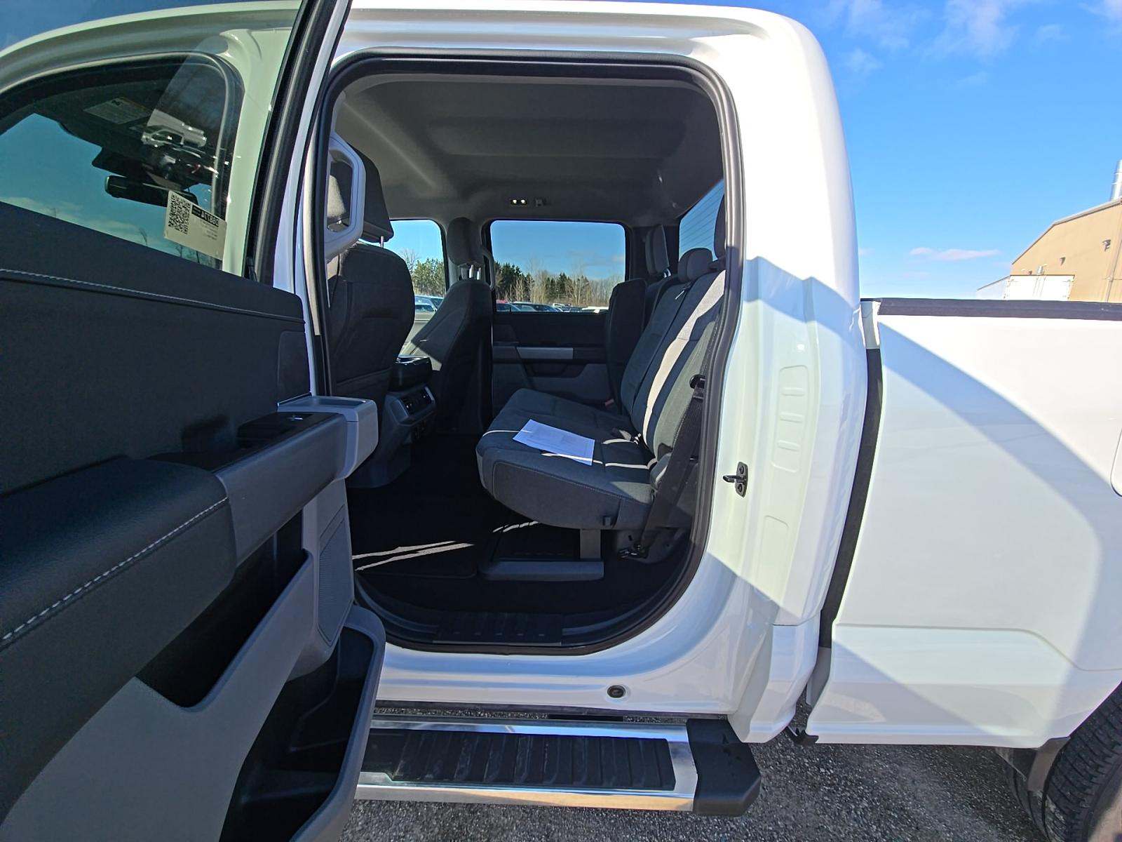 2024 Ford F-150 XLT AWD