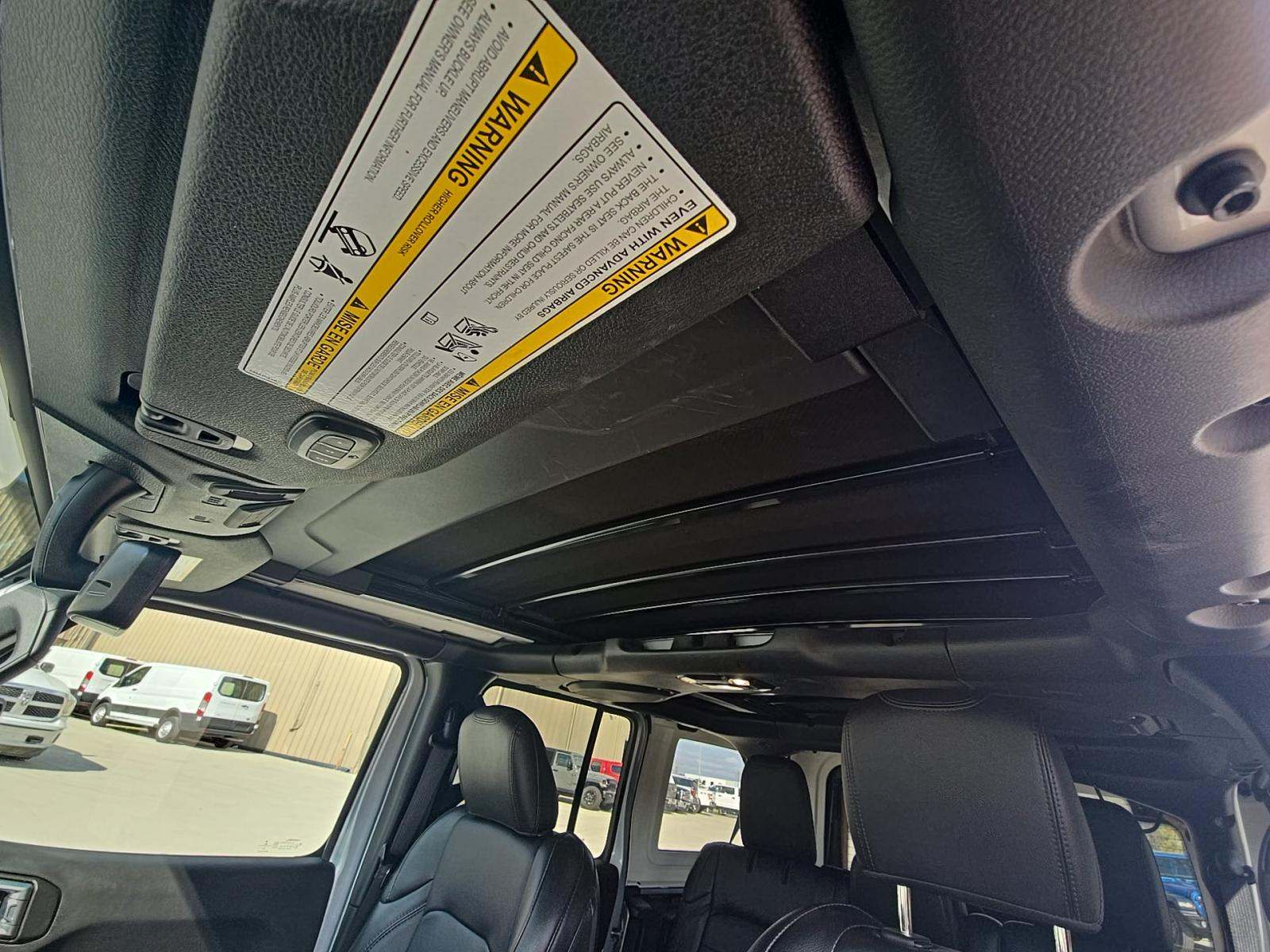 2022 Jeep Wrangler Unlimited Sahara Altitude Edition AWD