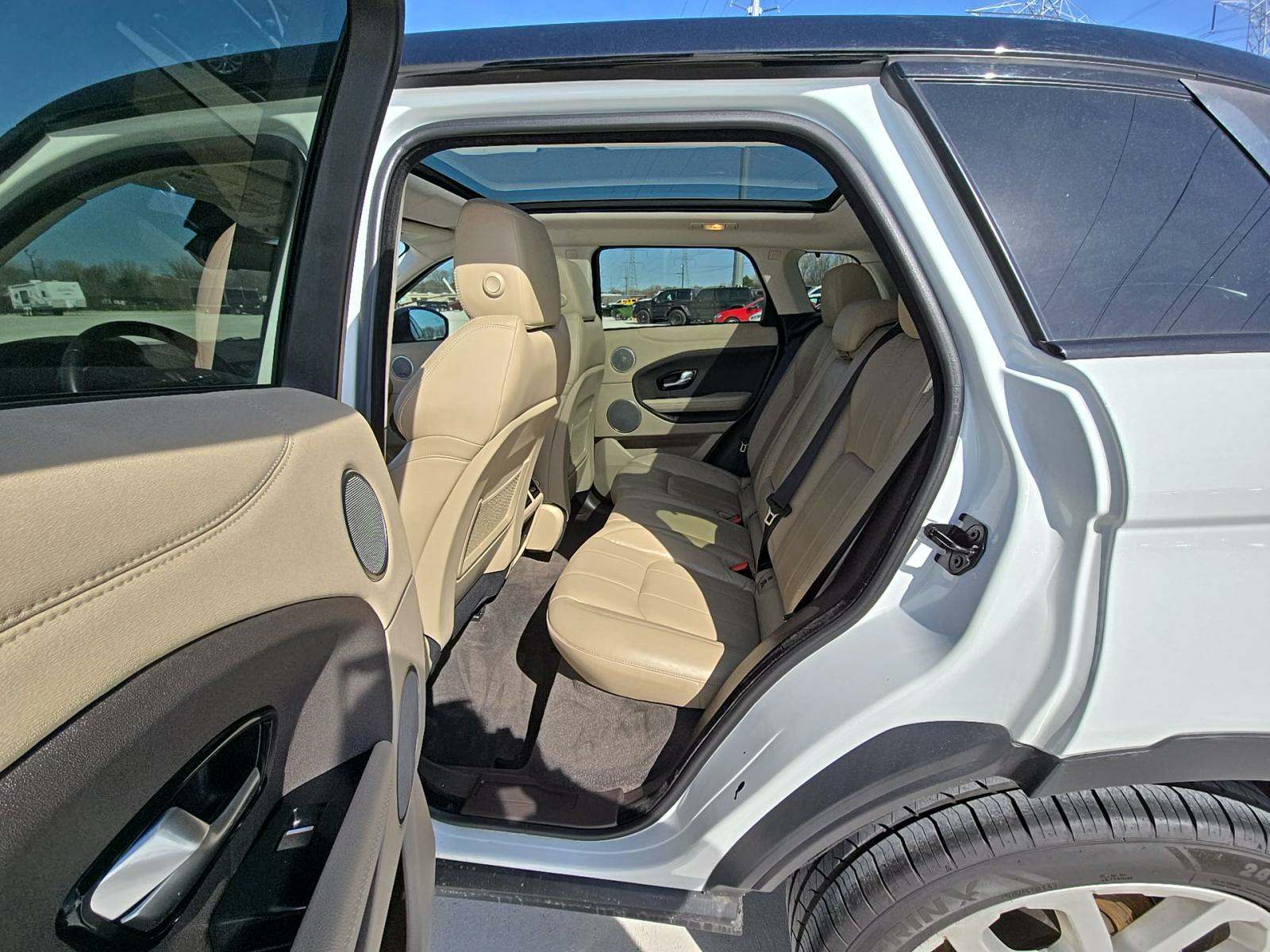 2019 Land Rover Range Rover Evoque SE Premium AWD