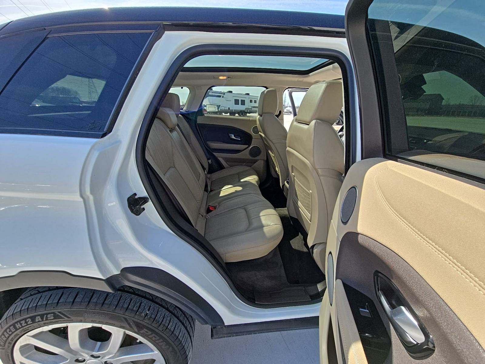 2019 Land Rover Range Rover Evoque SE Premium AWD