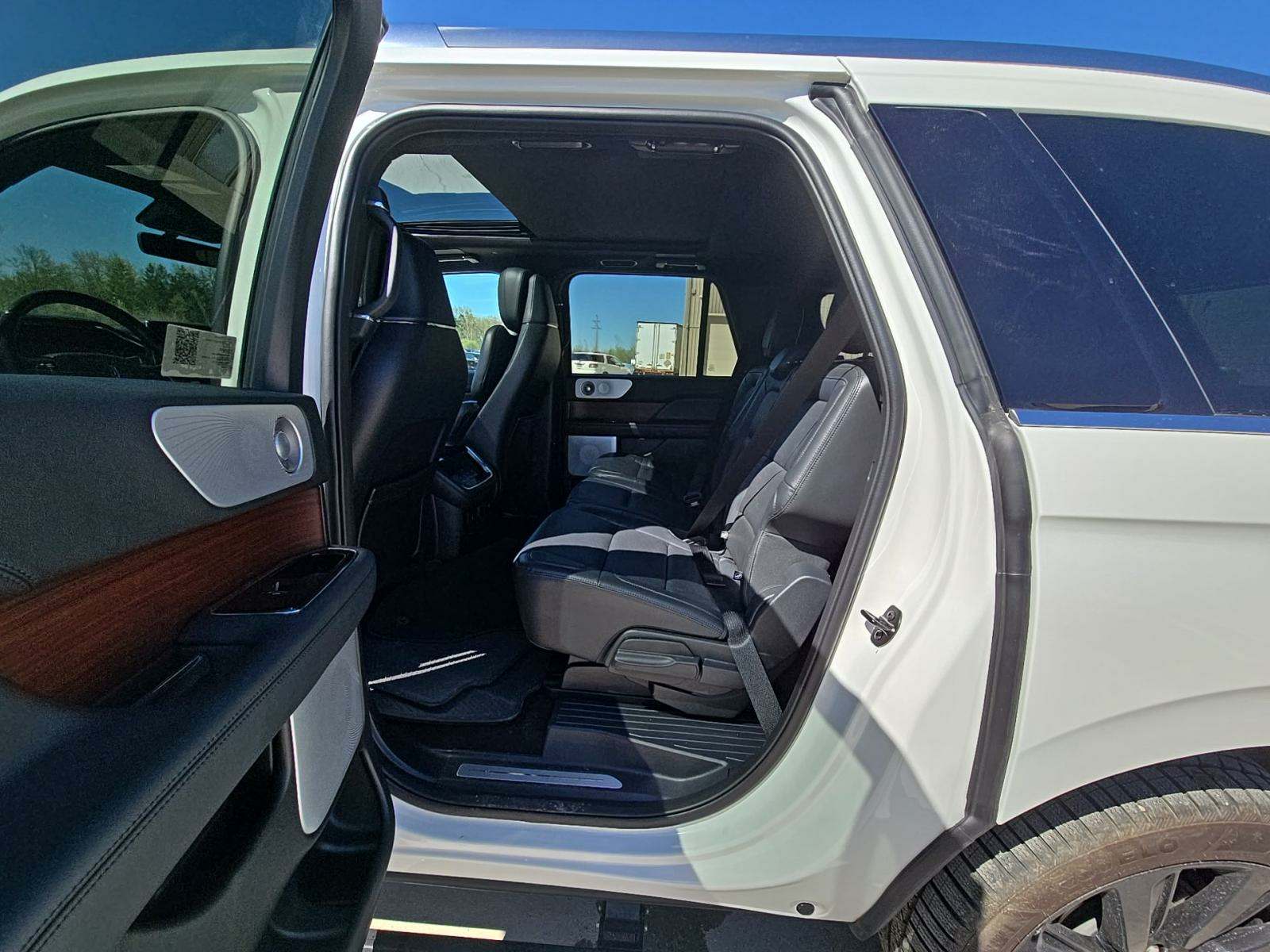 2023 Lincoln Navigator L Reserve AWD