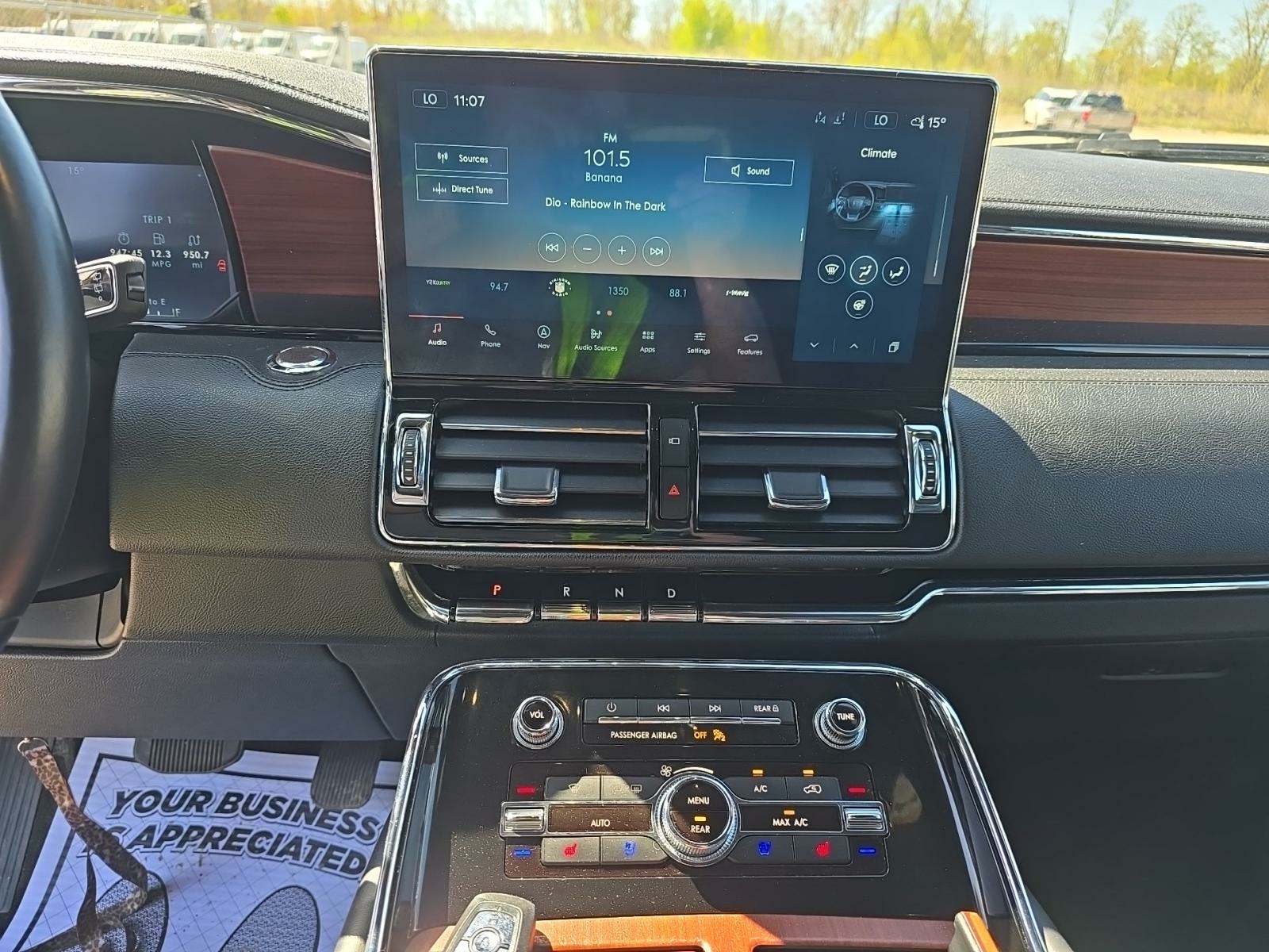 2023 Lincoln Navigator L Reserve AWD