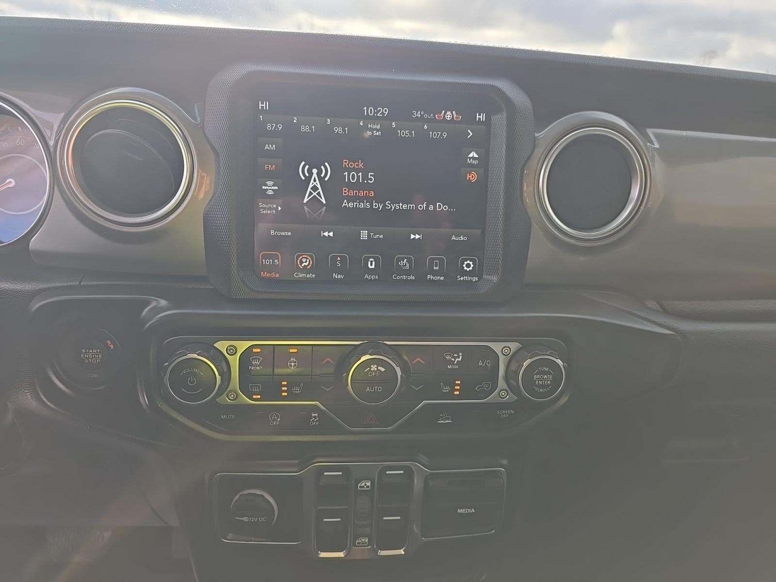 2022 Jeep Wrangler Unlimited Sahara AWD