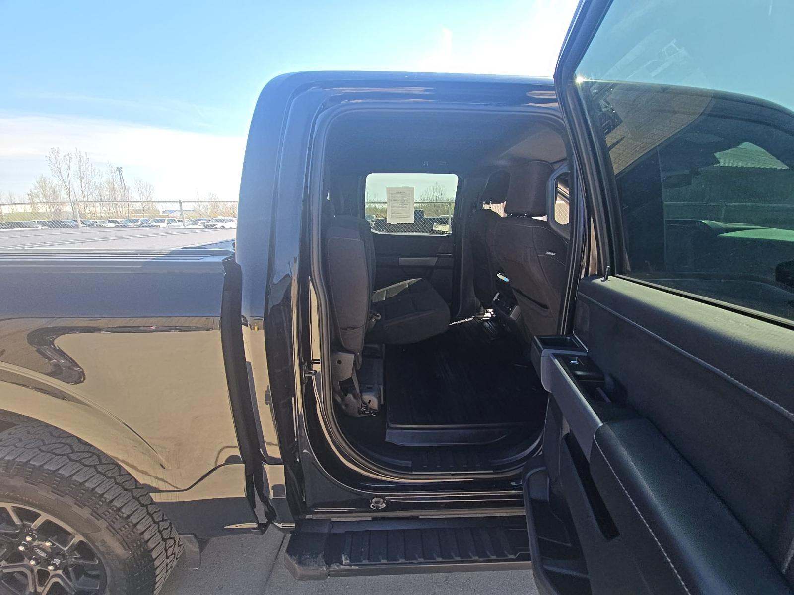 2025 Ford F-150 XLT AWD
