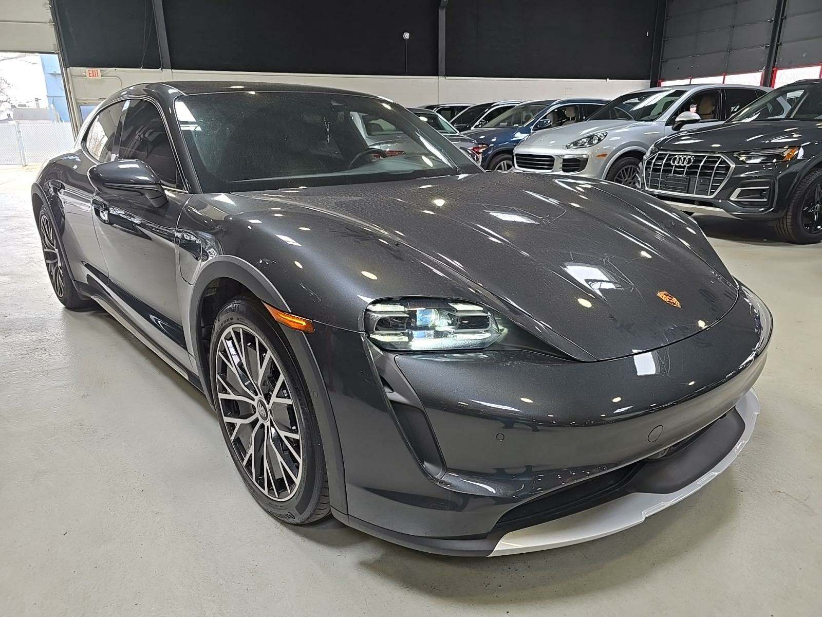 2022 Porsche Taycan 4 AWD